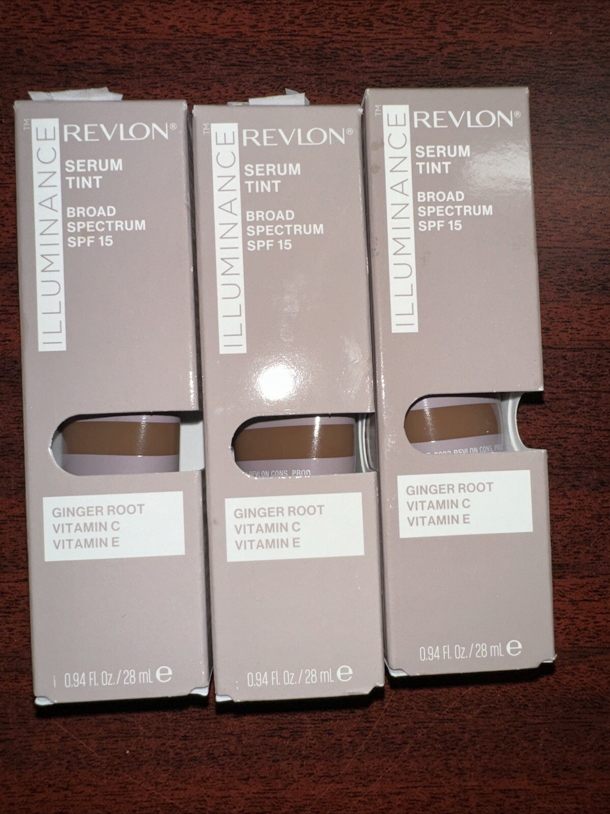 Revlon Illuminance Serum Tint Color: Soft Nutmeg 601 Size 0.94 oz Lot Of (3)