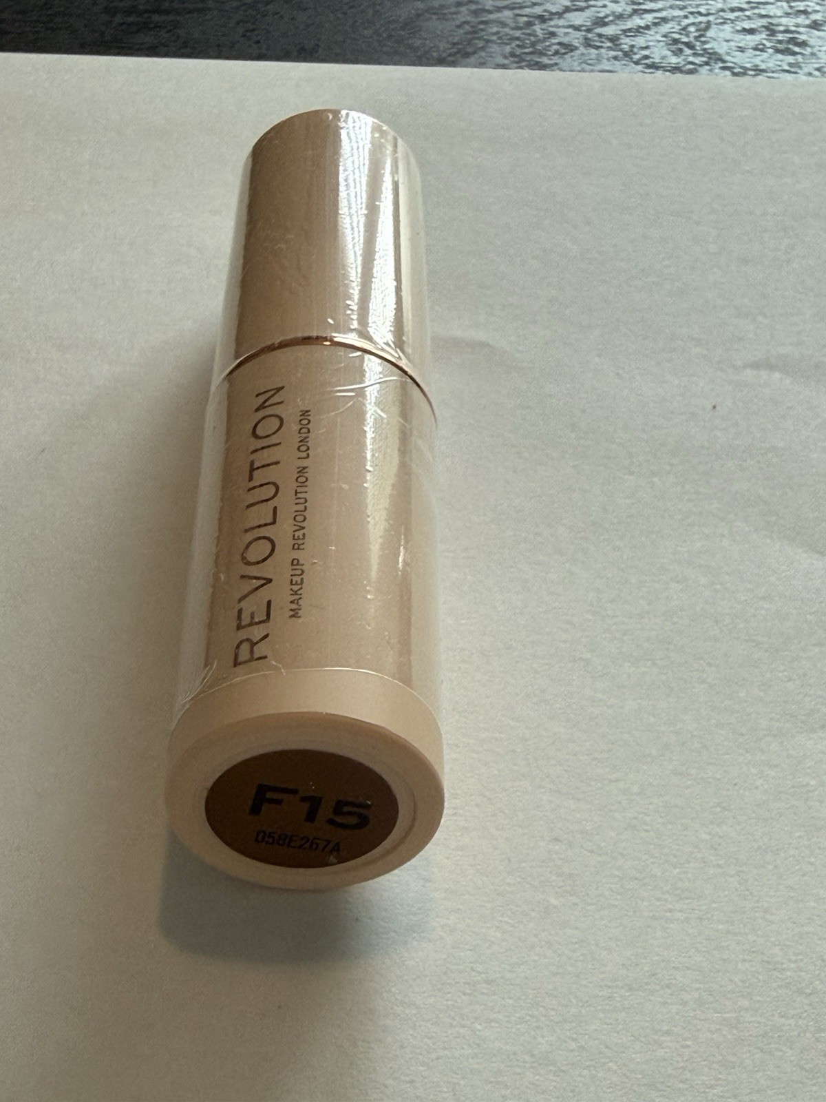 Makeup Revolution London Foundation Stick Shade F15 MPN 05BE267A