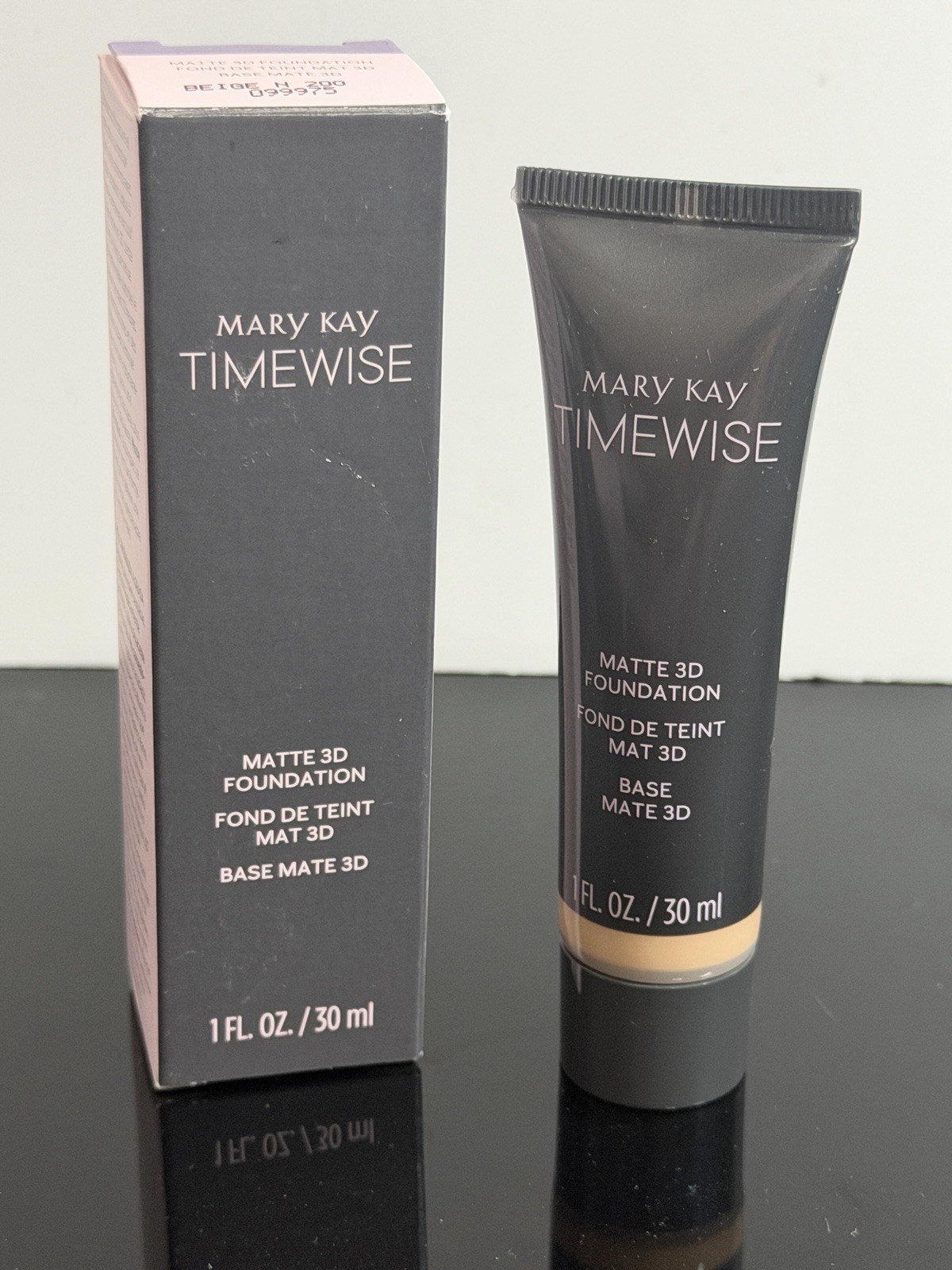Mary Kay Timewise Matte 3D Foundation Liquid Beige N200 099975 1 fl oz