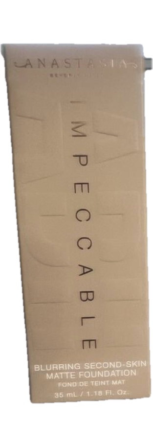 Anastasia Beverly Hills Impeccable Blurring Second-Skin Matte Foundation Pick 1