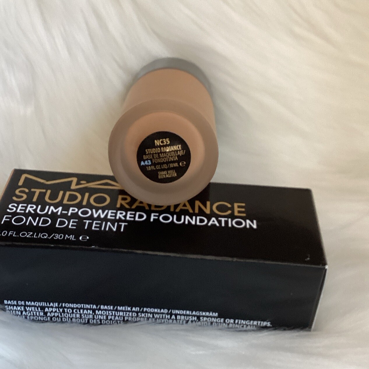 MAC Studio Radiance Serum Powered Foundation ~ NC35 ~ 1oz/30ml Full Size NIB
