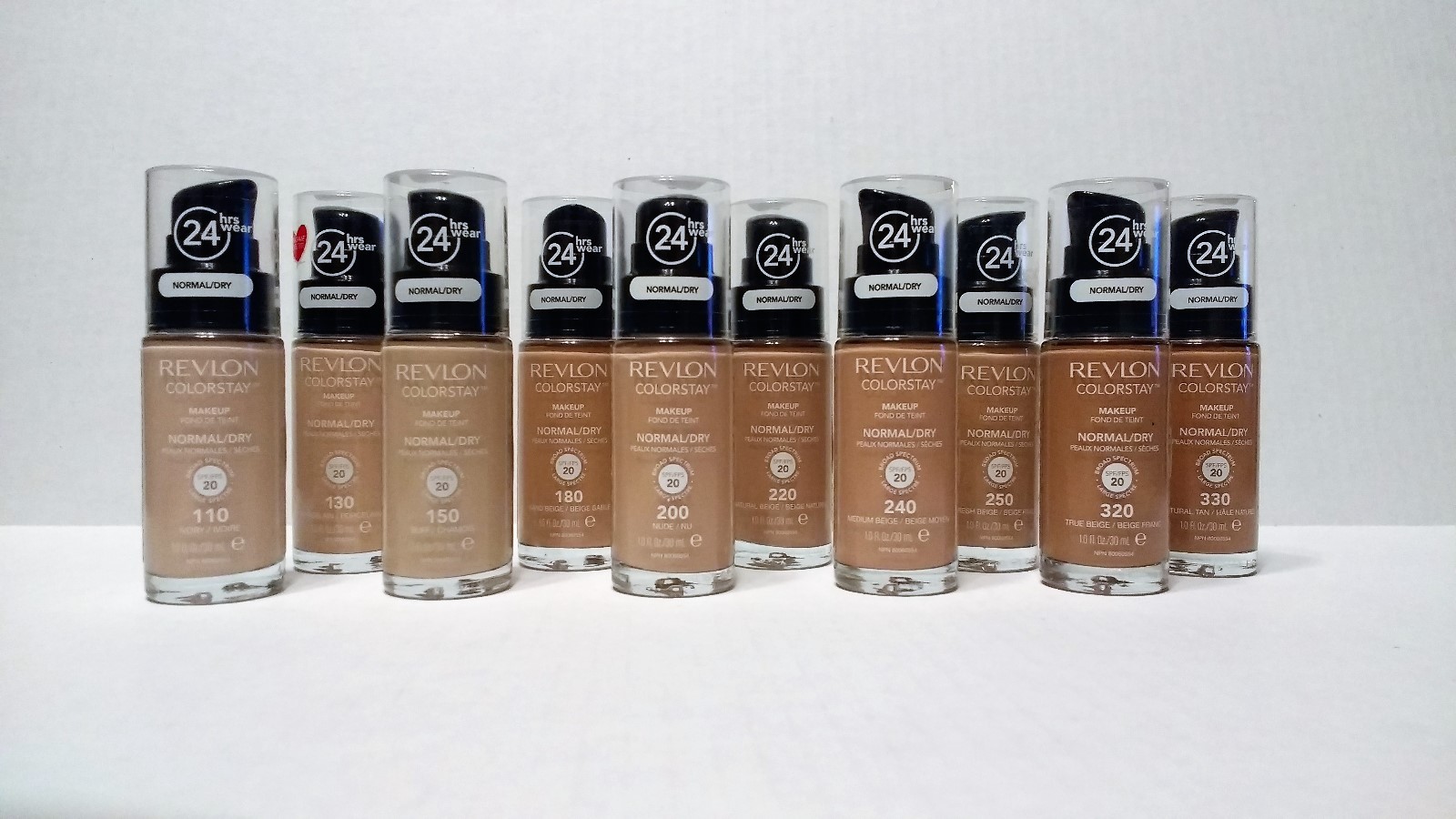 Revlon ColorStay Makeup with SPF 20 – Normal/Dry Skin (You Choose Shade)