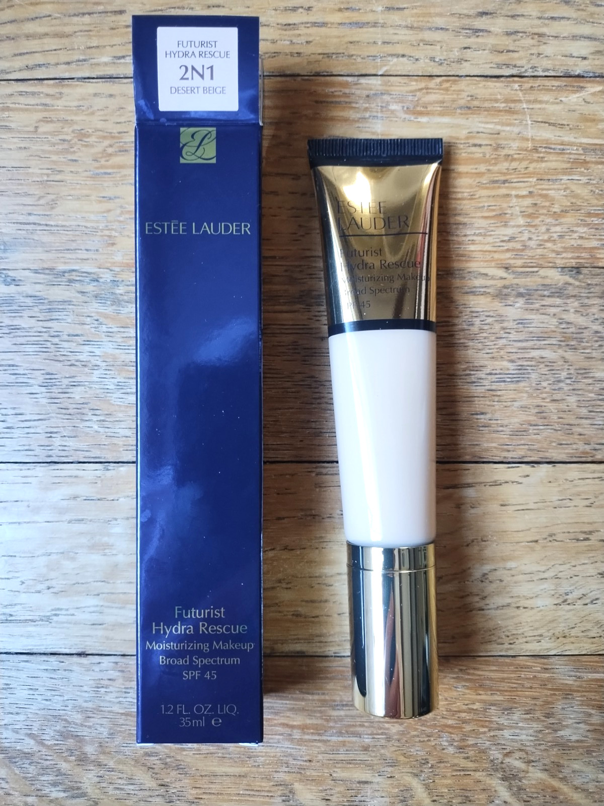 ESTEE LAUDER FUTURIST HYDRA RESCUE MAKEUP SPF45 2N1 DESERT BEIGE 1.2 FL OZ NIB
