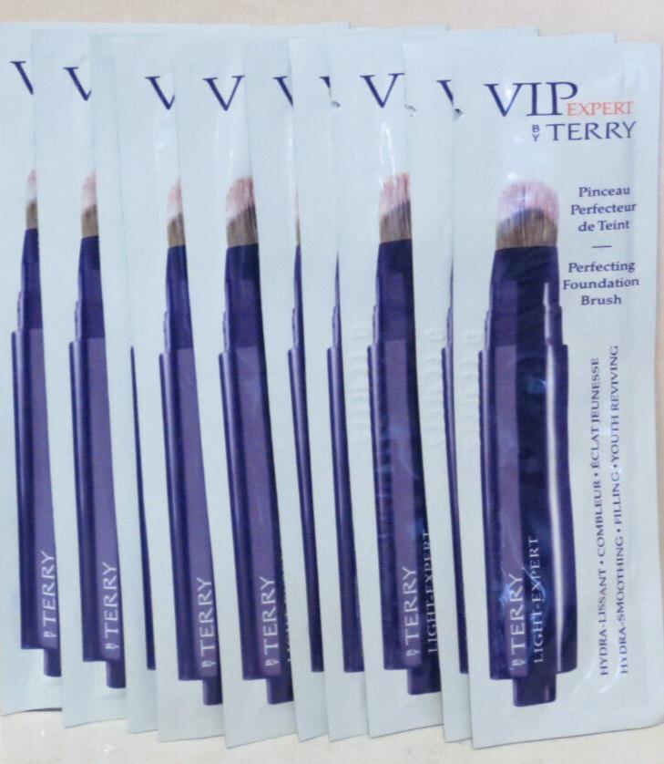 12 VIP EXPERT BY TERRY PERFECTING FOUNDATION BRUSH 2 APRICOT LIGHT 0.06 OZ