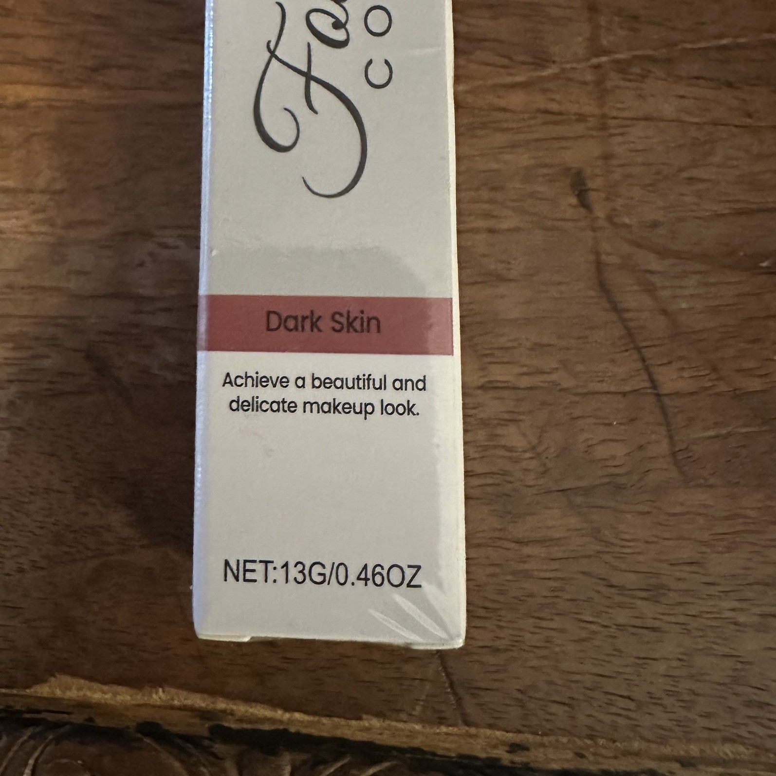 COLOR CHANGING FOUNDATION STICK Dark Skin
