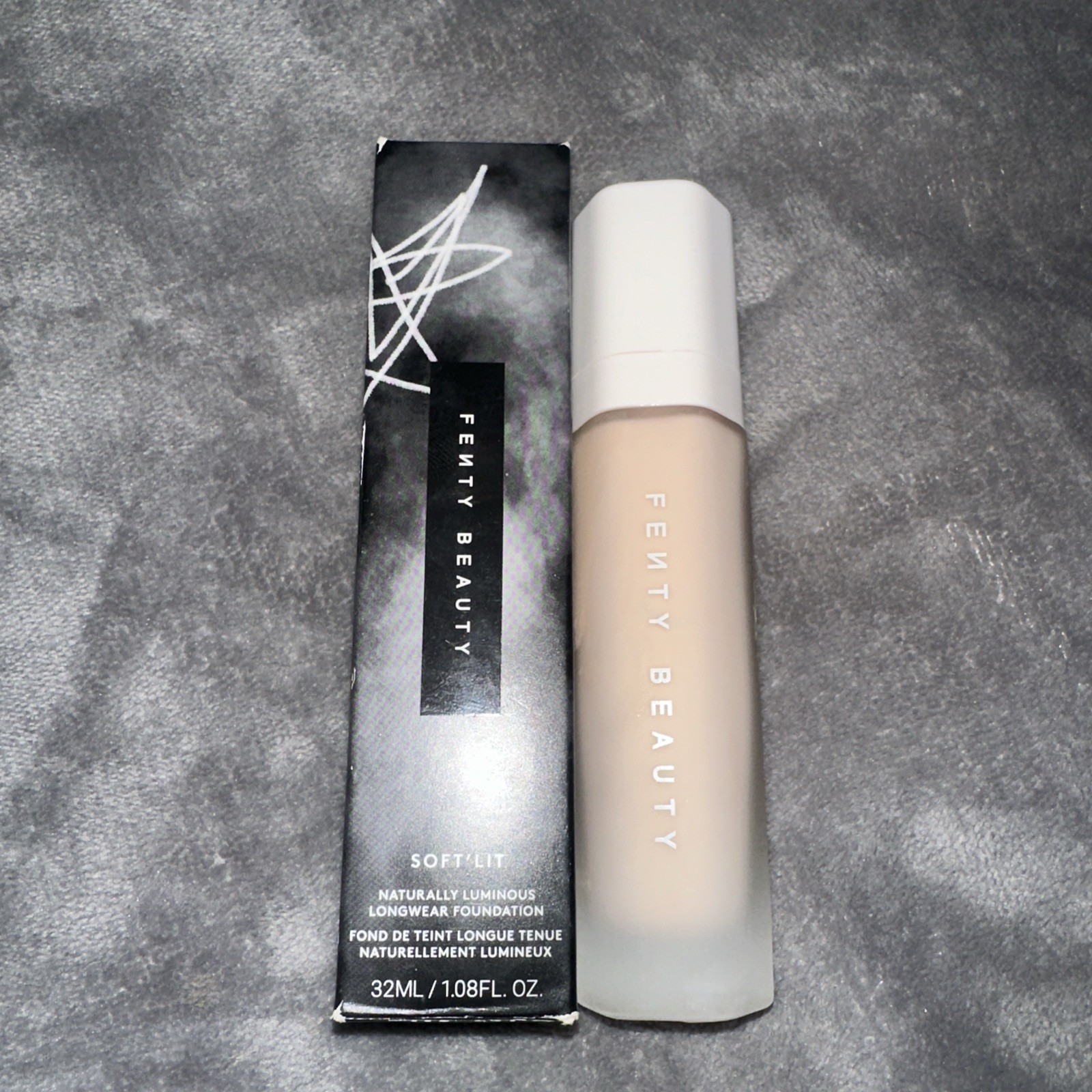 Fenty Beauty Soft ‘Lit Luminous Foundation # 100 Fair New In Box 1.08 Fl . Oz