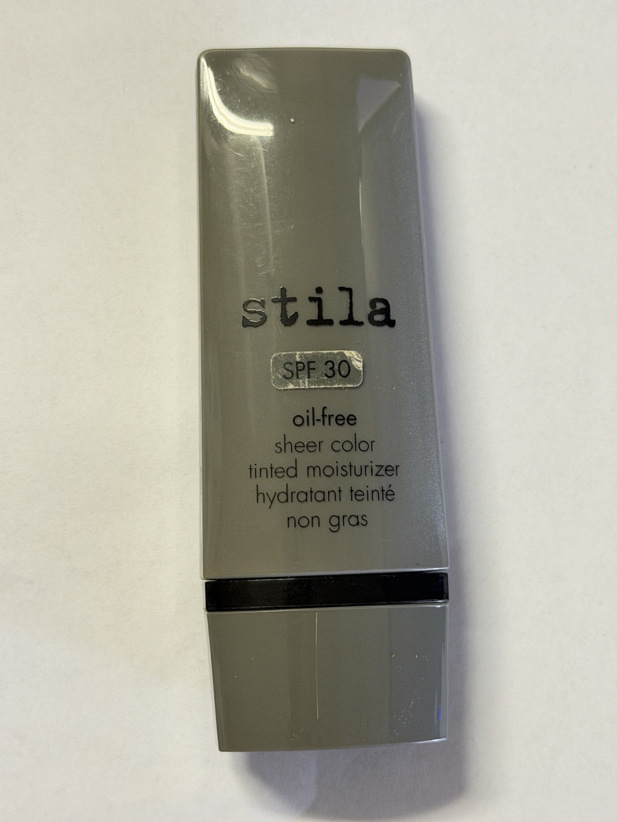 Stila SPF 30 Oil-Free Sheer Color Tinted Moisturizer Light 03 NWOB