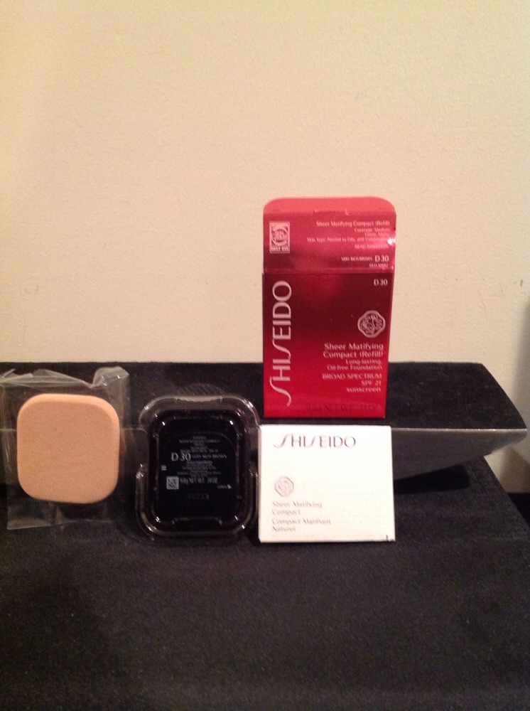 SHISEIDO Sheer Matifying Compact (Refill) D30 SPF 21 Sunscreen Oil Free Powder