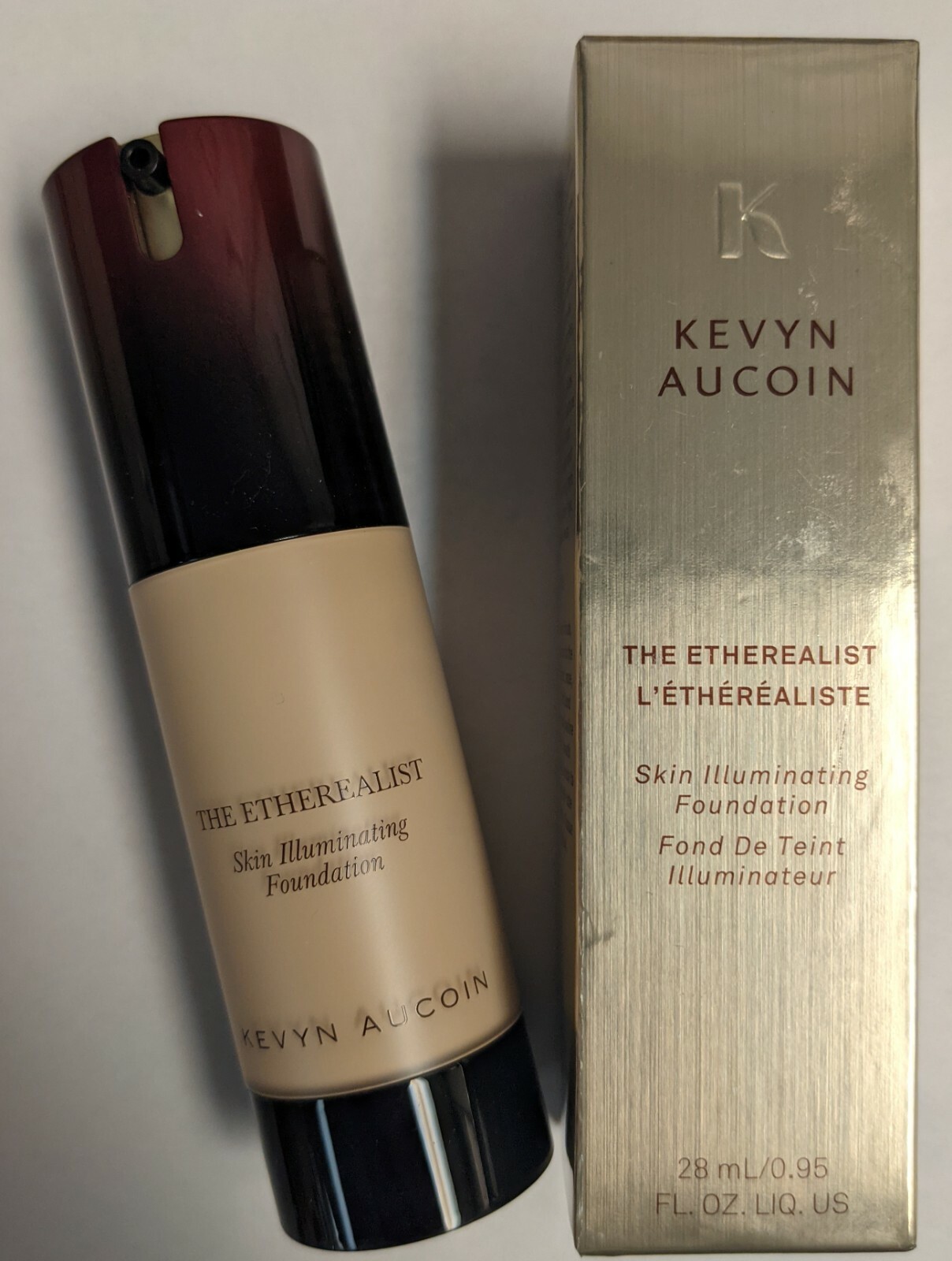 1 PACK KEVYN AUCOIN THE ETHEREALIST SKIN ILLUMINATING FOUNDATION LIGHT EF 02 NIB
