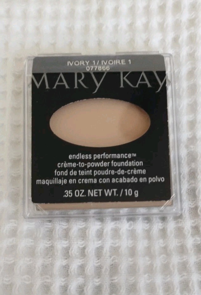 Mary Kay Endless Performance Ivory 1 Cream-to-Powder Foundation New In Package