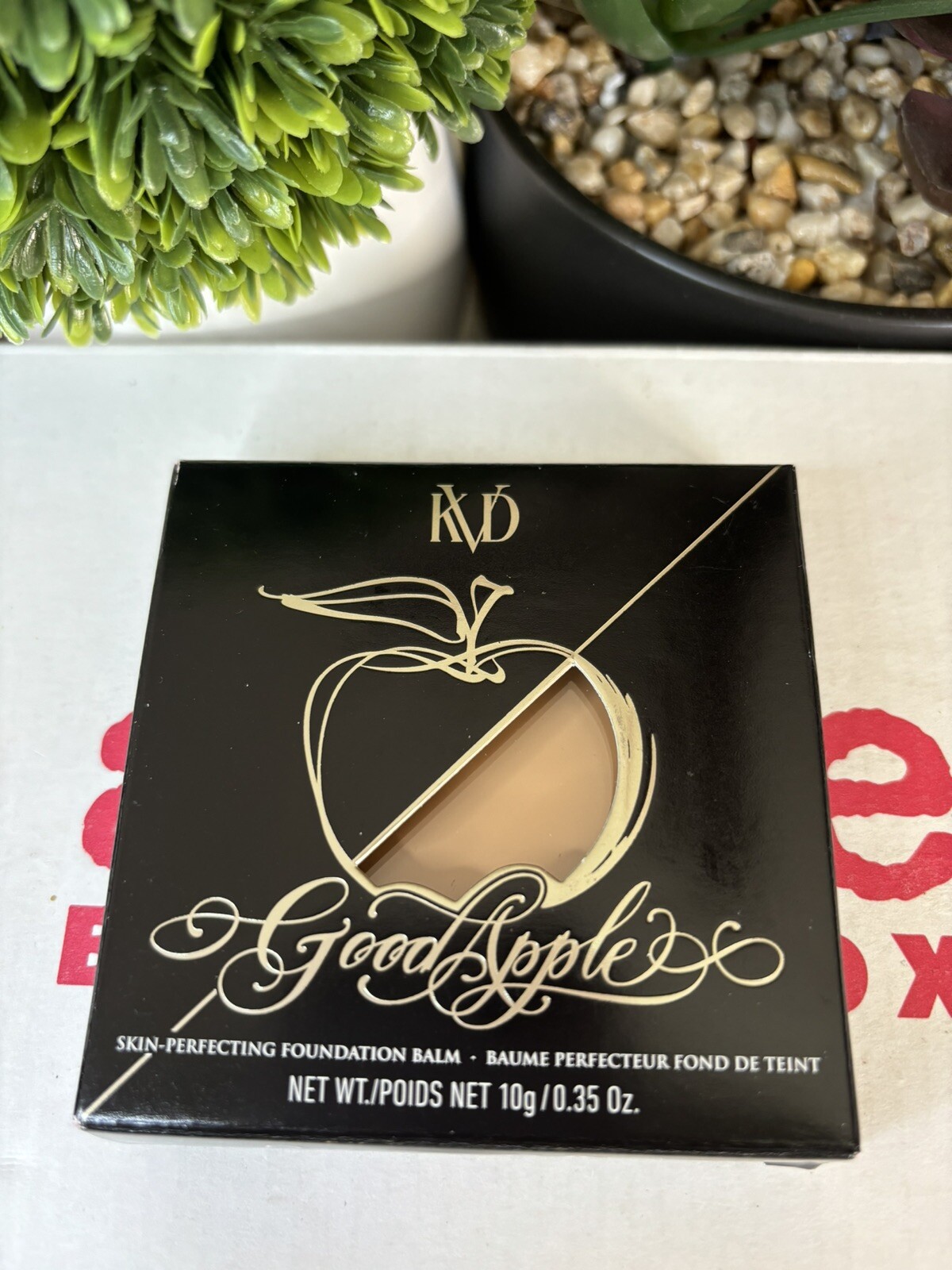 KVD Foundation Balm Medium 042 Good Apple Skin-Perfection .35oz. NIB.