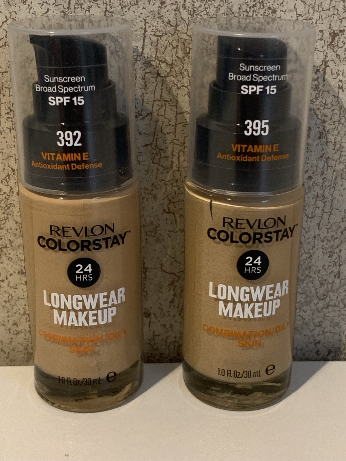 Revlon Bundle Colorstay Longwear Makeup with SPF 15 Vitamin E 395/392 Lot Of 2