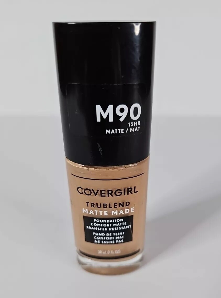 Covergirl TruBlend Matte Made Foundation #M90 Perfect Beige (1 fl oz/30 mL)