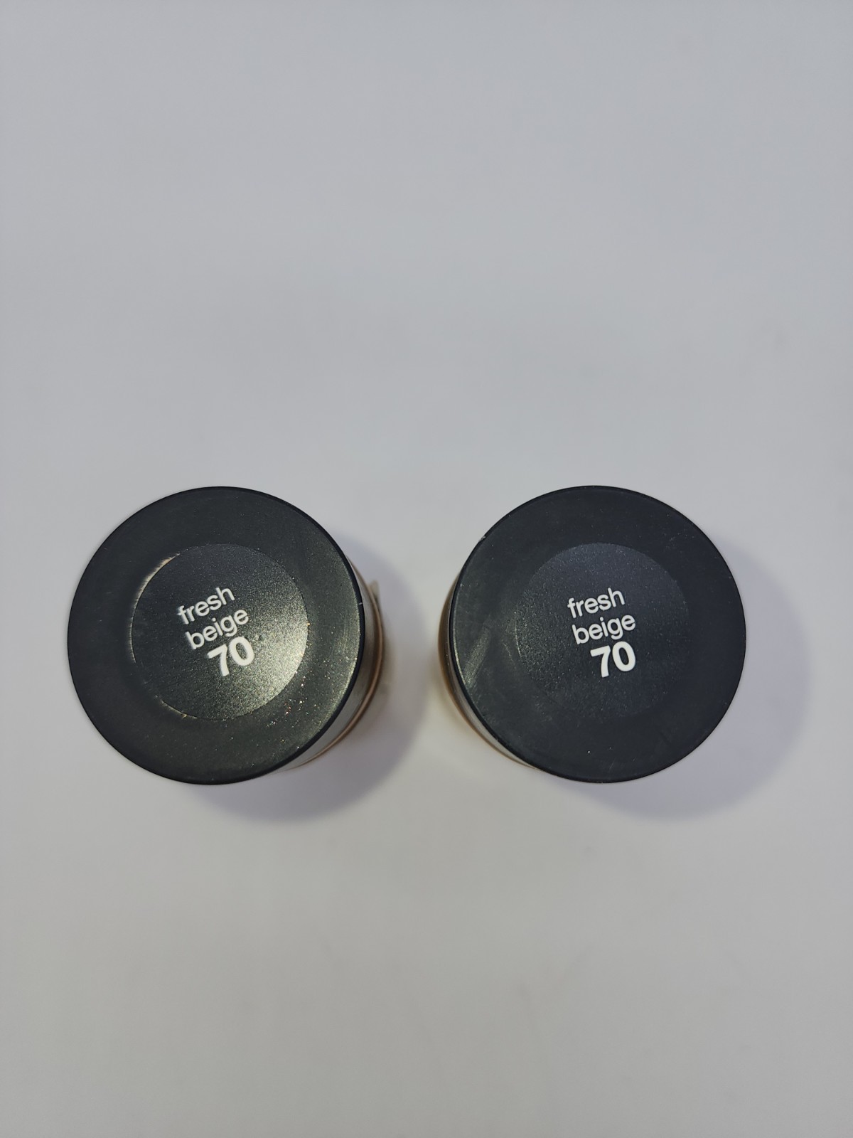 2 Neutrogena Shine Control makeup SPF 20 1oz 70 FRESH BEIGE