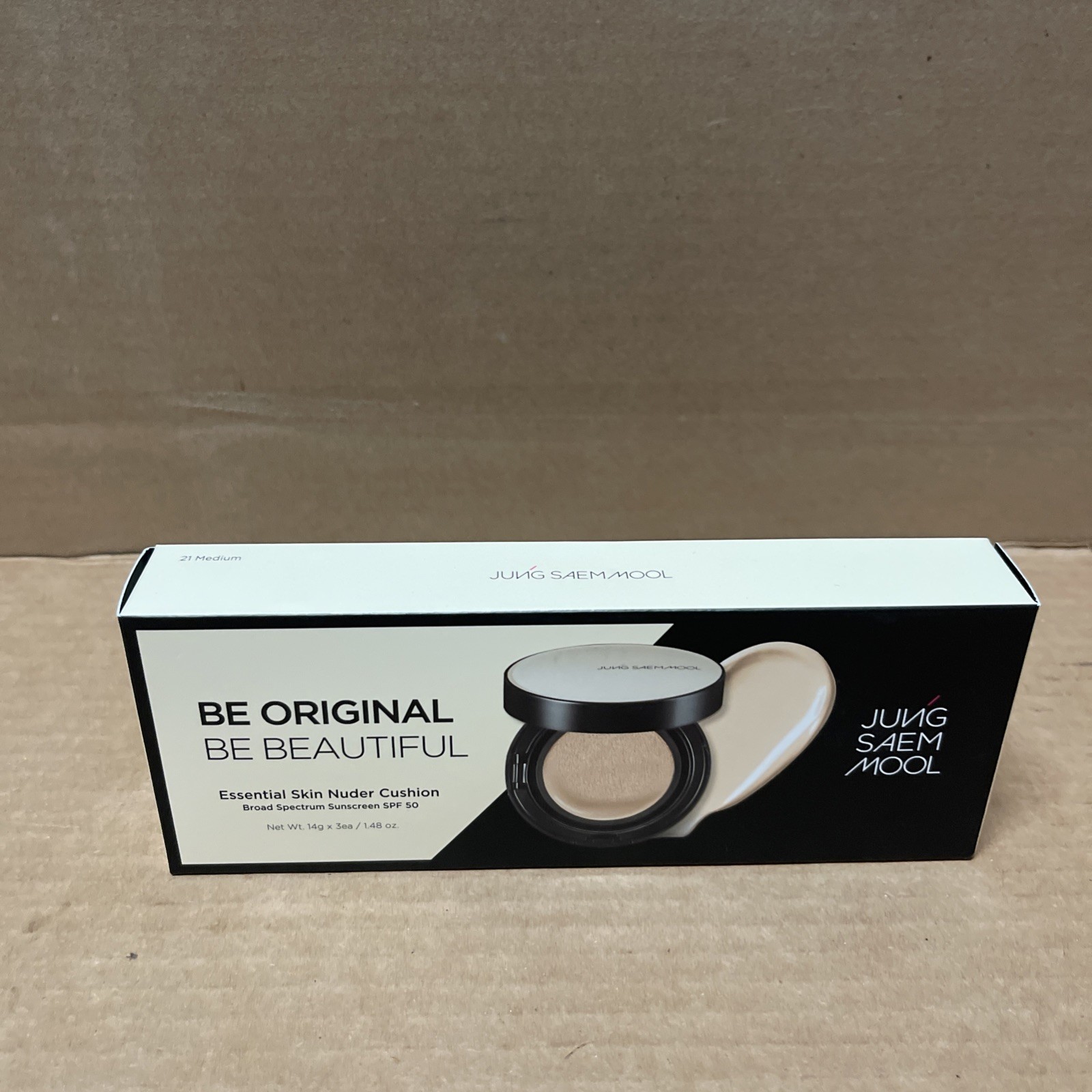 Jung Saem Mool Essential Skin Nuder Cushion Bundle set 14g +(2) Refill Medium