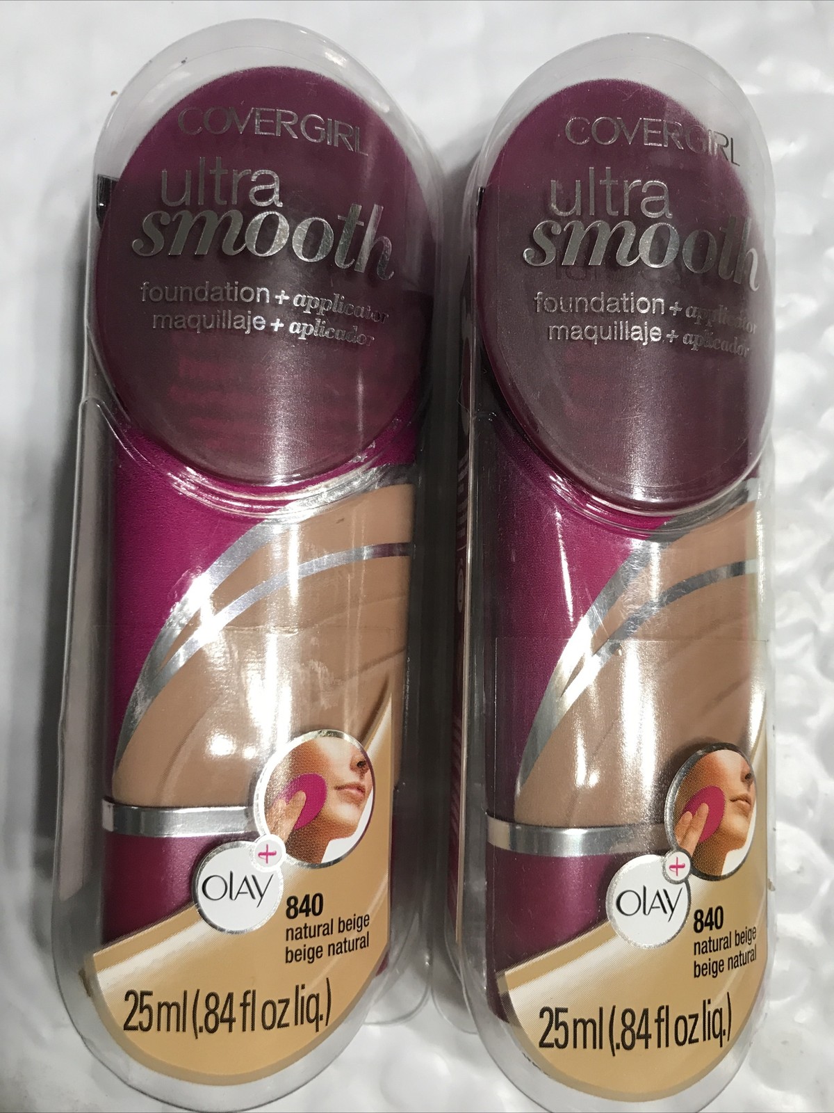 2 TUBE LOT COVERGIRL Ultra Smooth Foundation + Applicator 840 NATURAL BEIGE nip