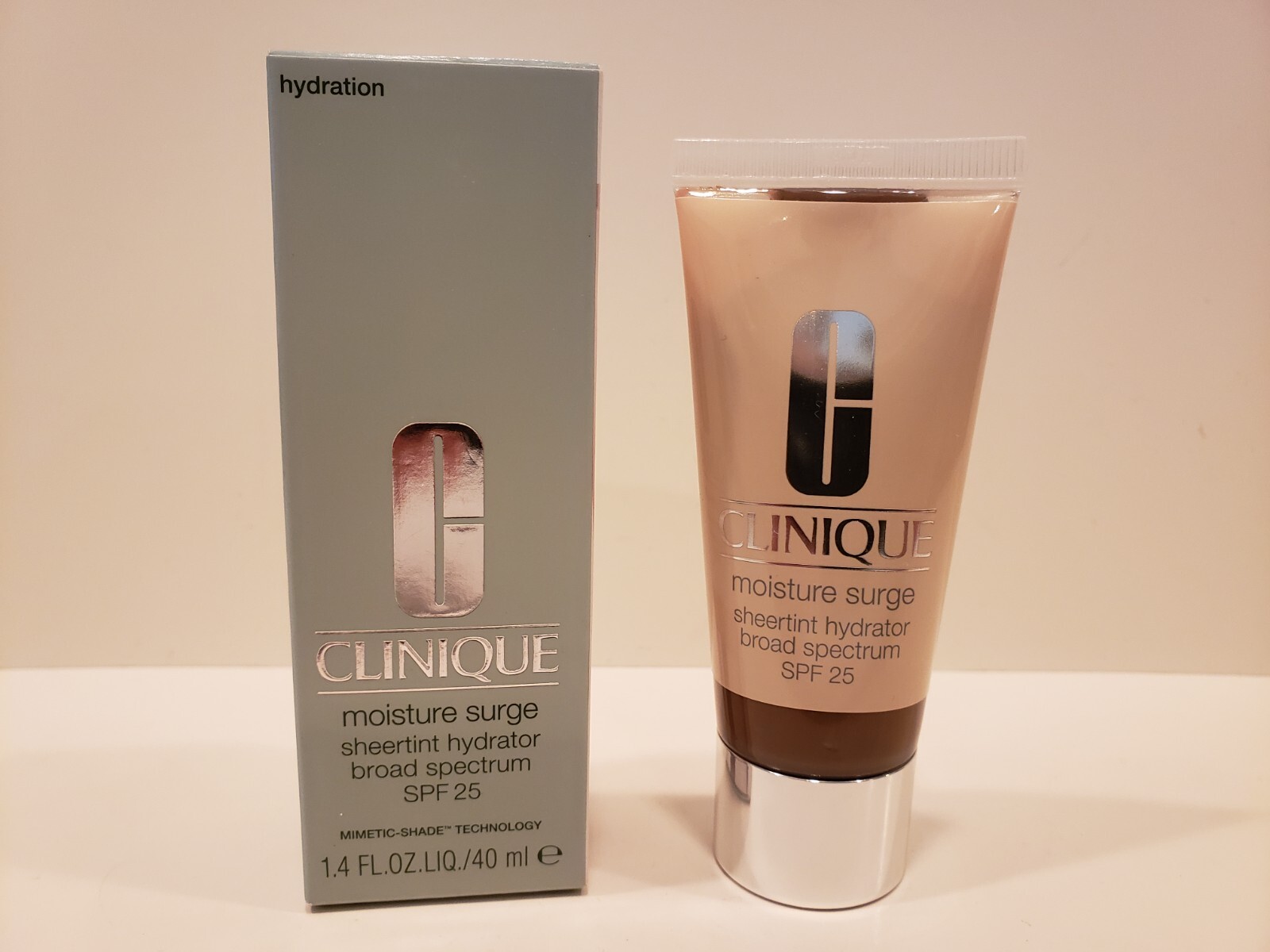 Clinique~Moisture Surge Sheertint Hydrator BS/SPF 25~Universal Very Deep~1.4oz~