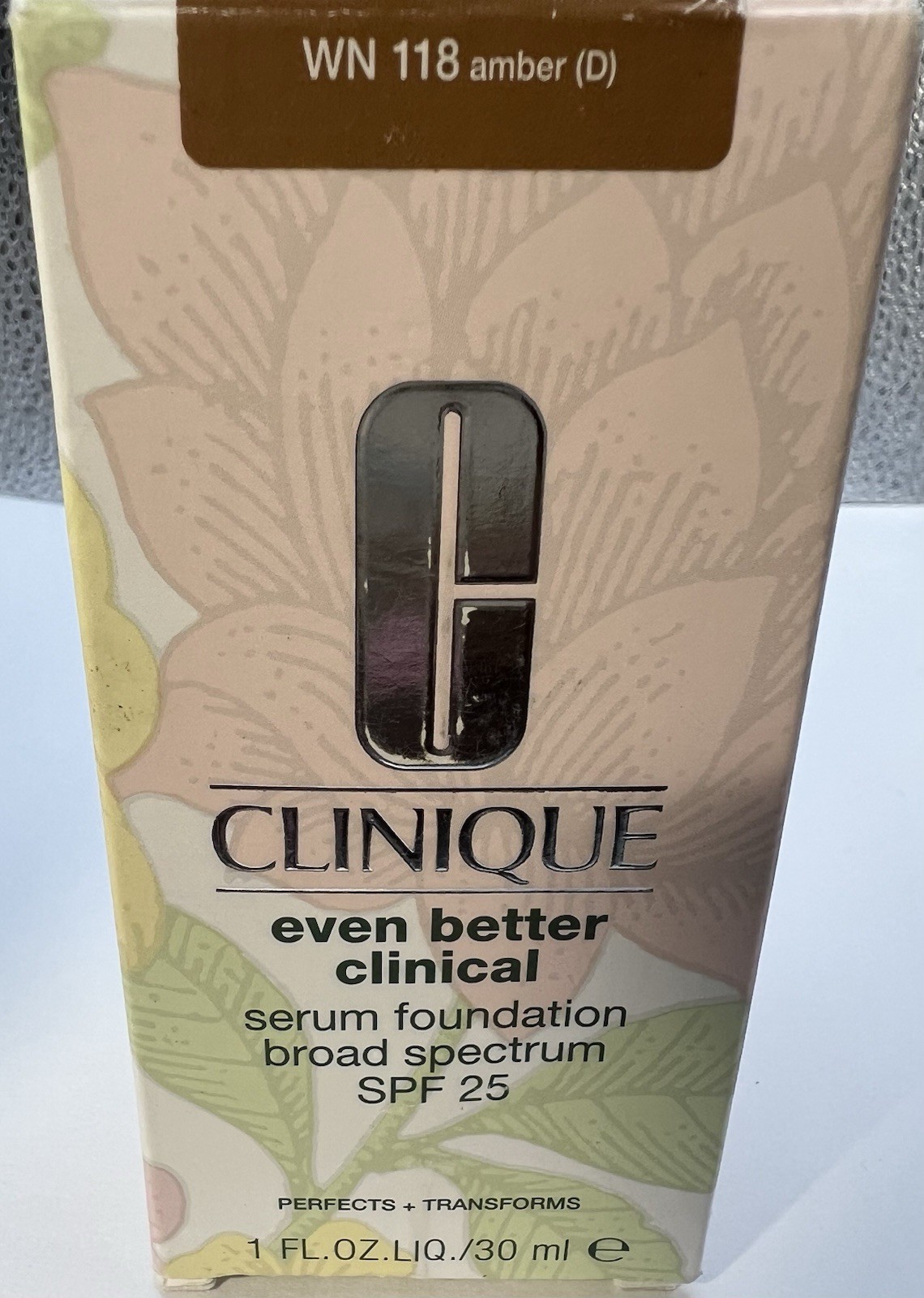 Clinique Even Better Makeup Broad Spectrum SPF 15 WN 118 Amber (D) NIB