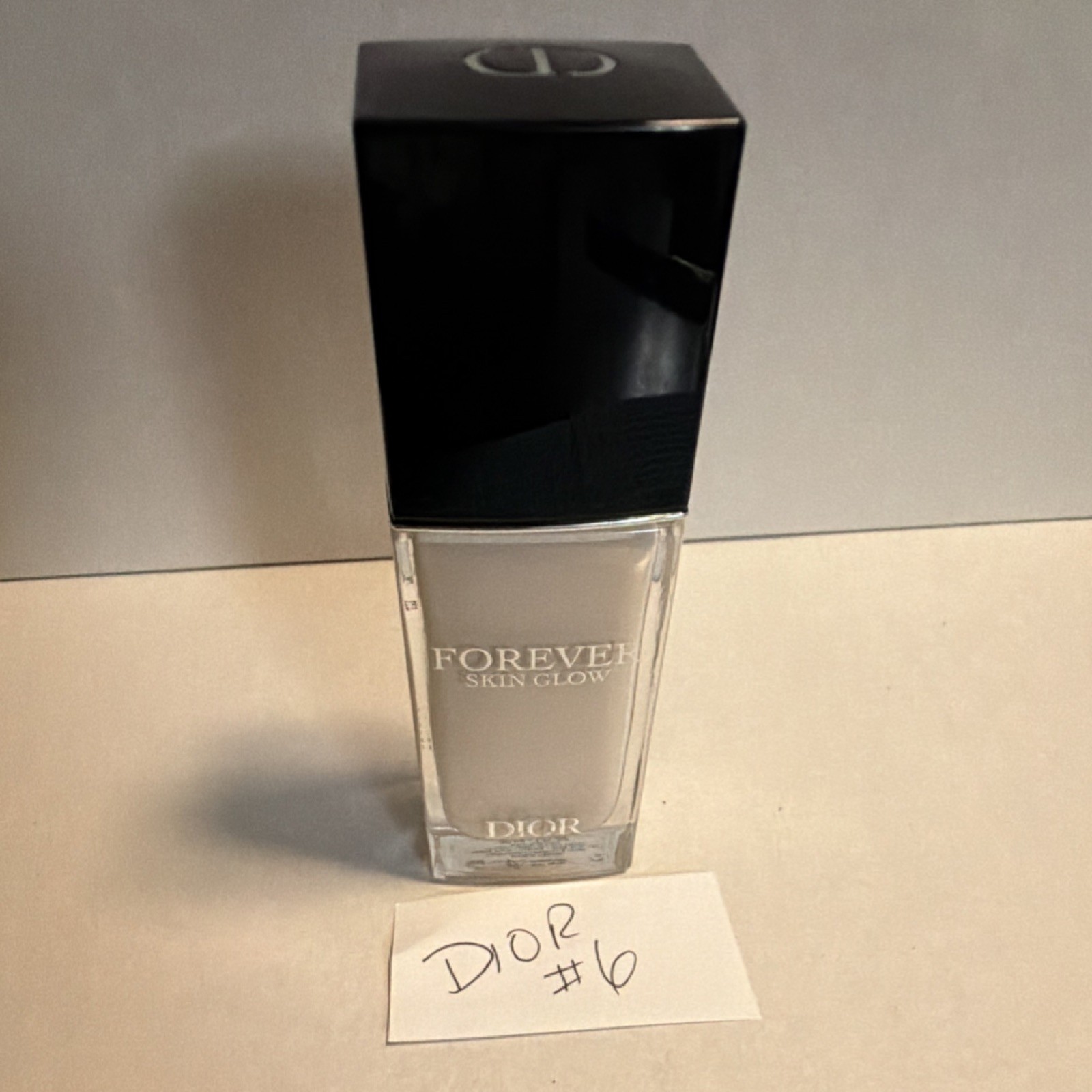 Dior Forever Skin Glow Liquid Foundation 00 SPF 15 30 ml / 1 FL OZ