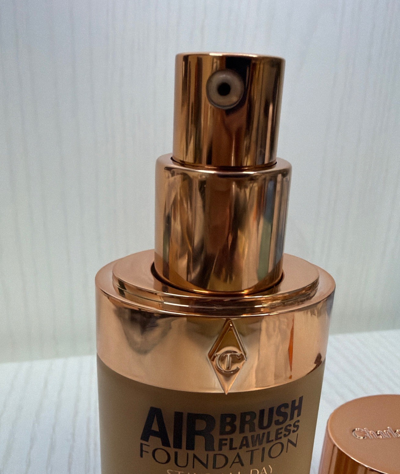 Airbrush Flawless Foundation – 9 WARM/CHAUD – 30ml/1.0fl.Oz Read*