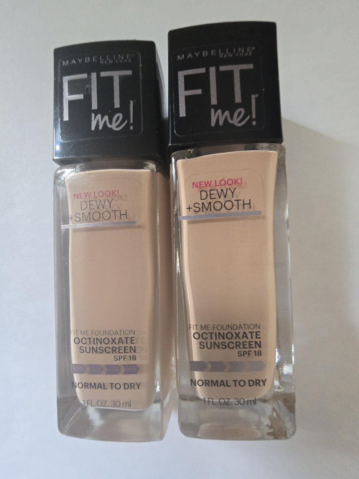 2 Maybelline Fit Me Dewy+Smooth Liquid Foundation SPF18 115 Ivory Normal to Dry