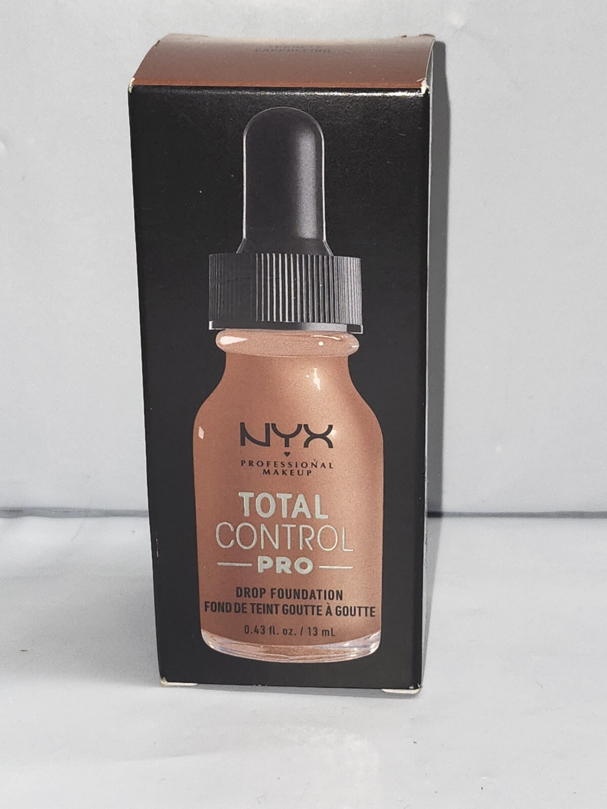 NYX PROFESSIONAL MAKEUP Total Control Pro Drop Foundation TCPDF17 Cappuccino