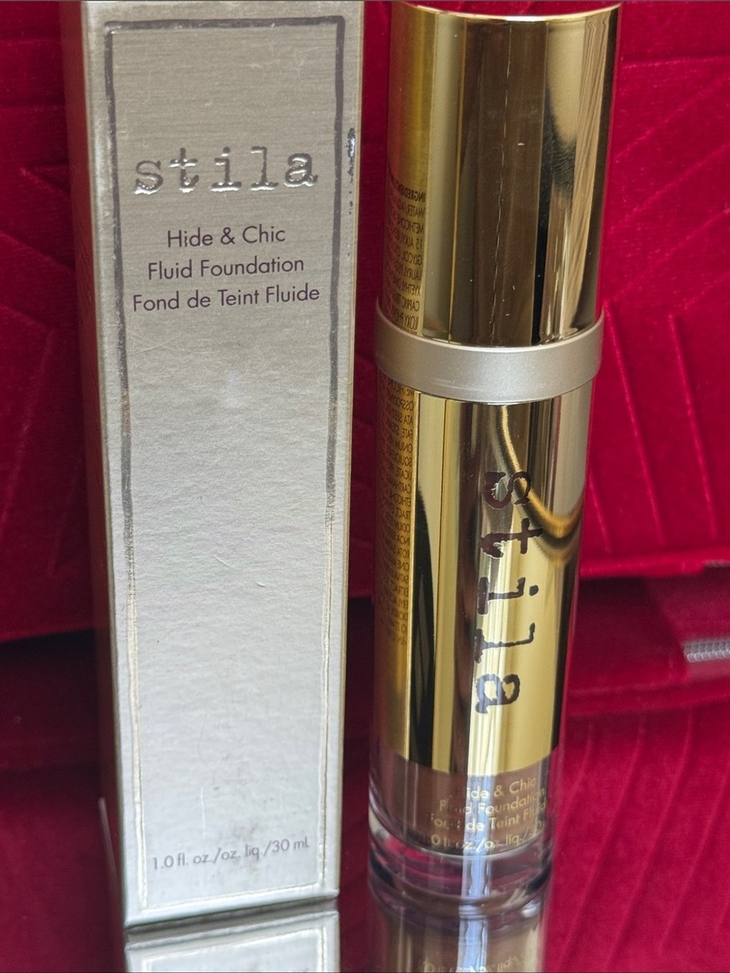 Stila Hide & Chic Fluid Foundation Shade Deep 6 1.0 fl ounce NIB