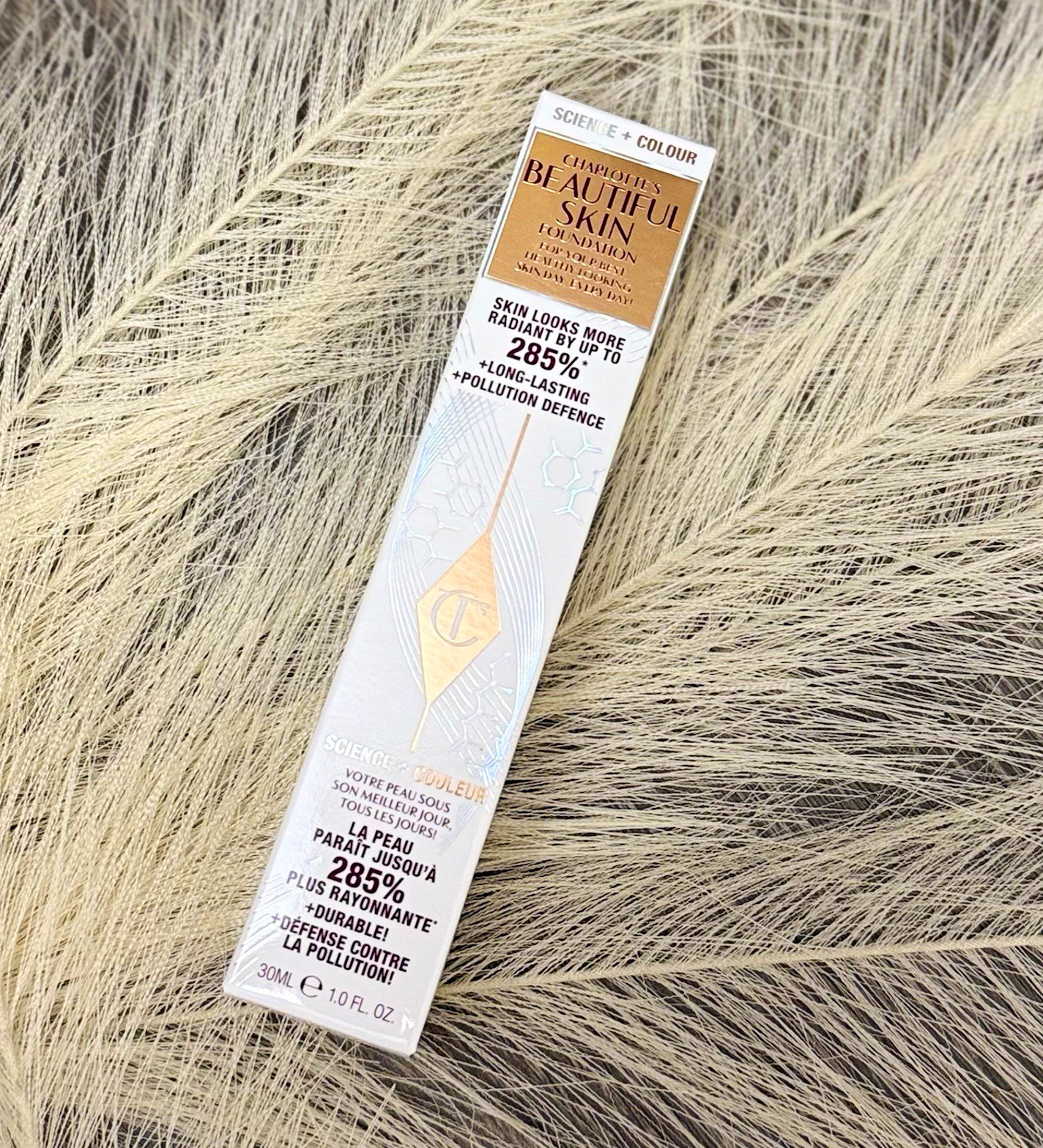 Charlotte Tilbury Beautiful Skin Foundation 2 Warm Medium 30ml New in Box