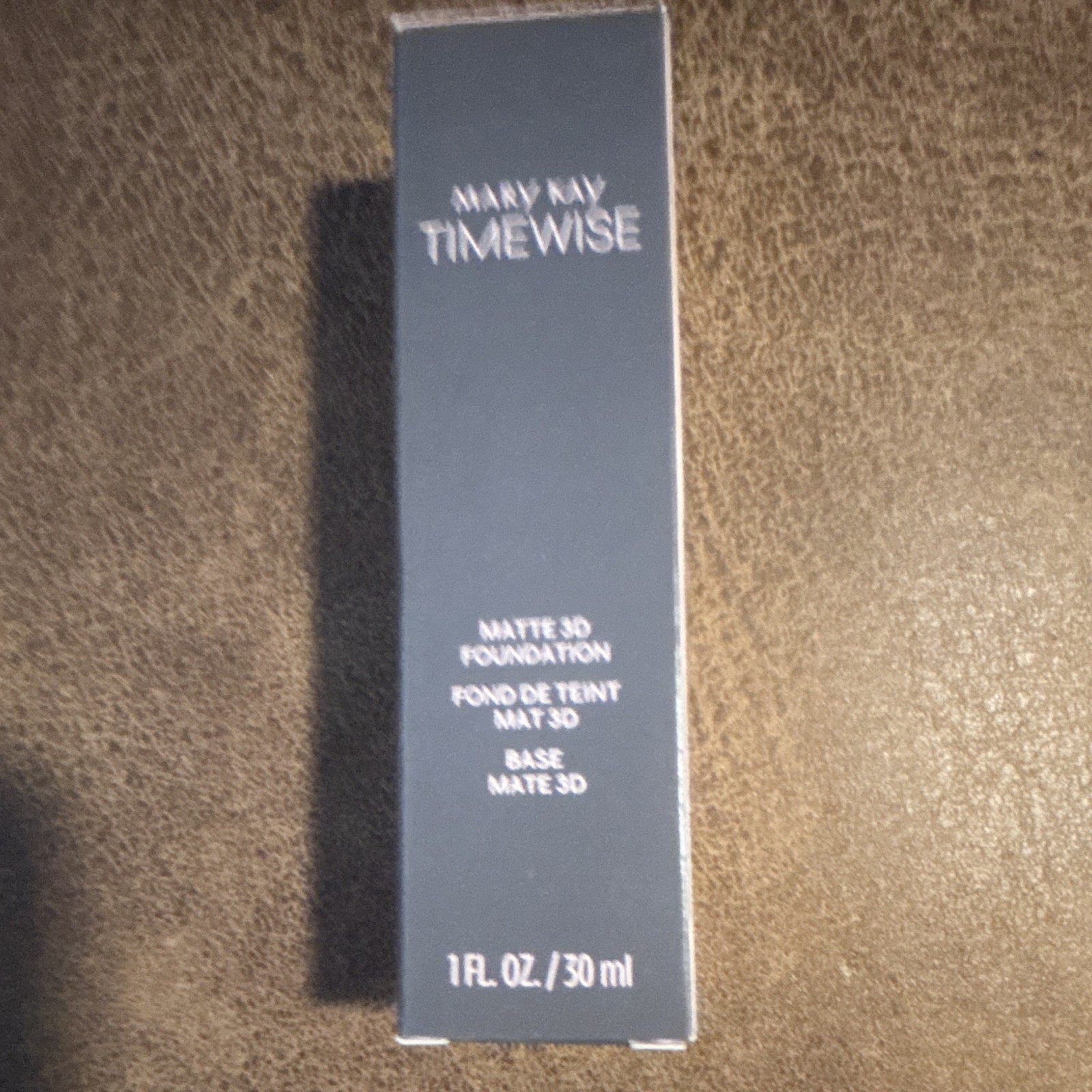 Mary Kay TimeWise Matte 3D Foundation Beige C 130 Combination To Oily Skin 1oz