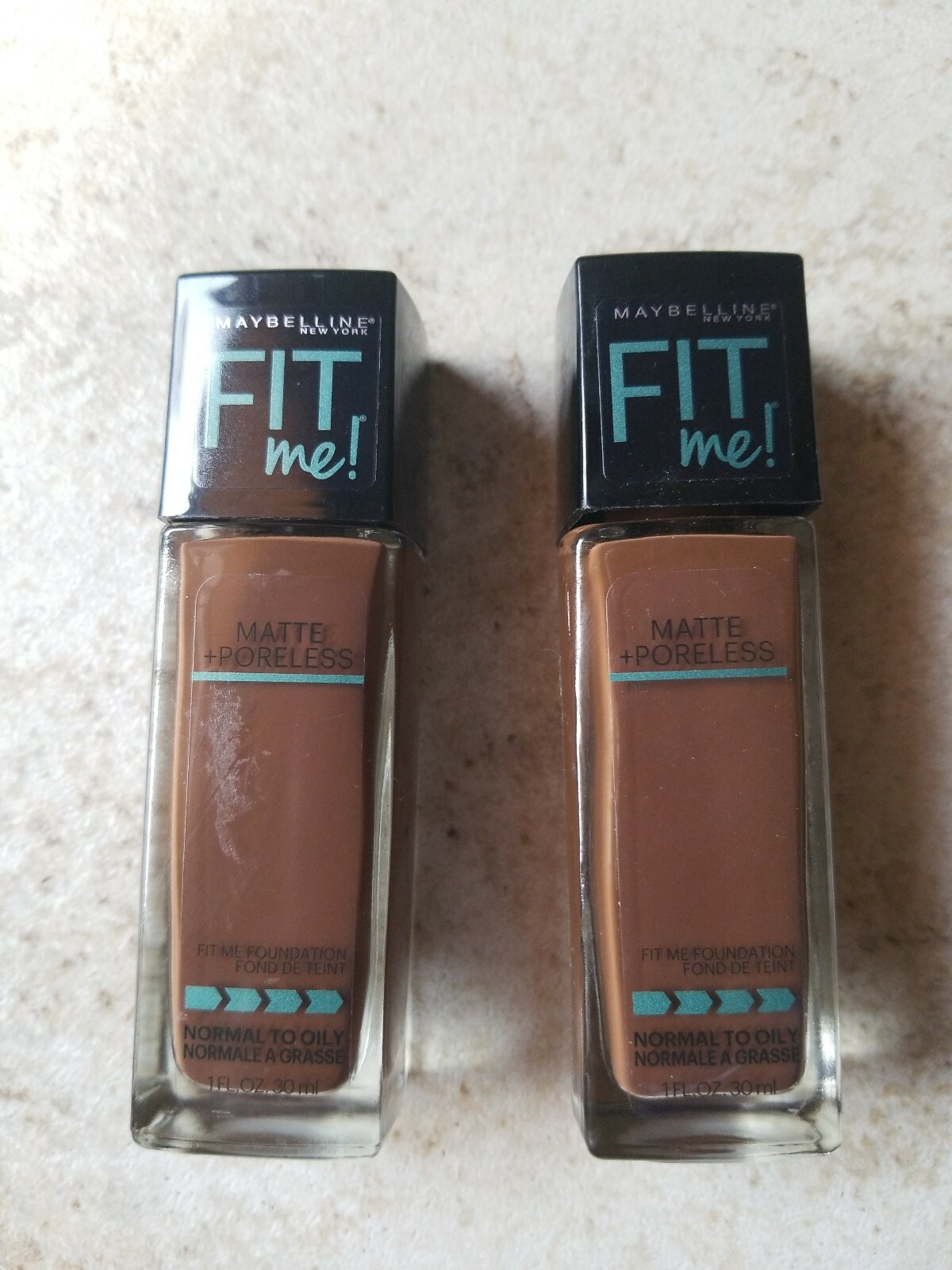 Maybelline Fit Me! Matte+Poreless # 375 Java Liquid Foundation (2)