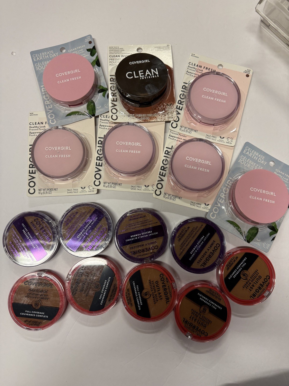 Lot of CoverGirl Face Powders – Clean Fresh, Clean Invisible, Outlast Powder
