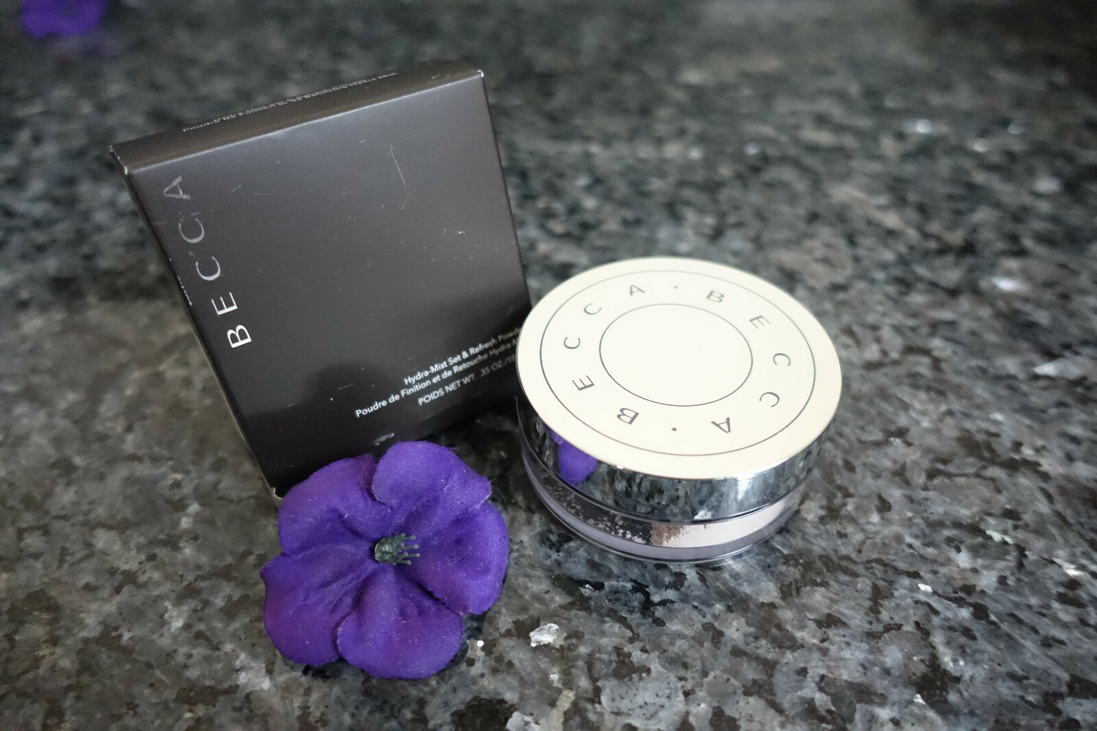Becca hydra mist set & refresh powder new in box golden bronze new in box