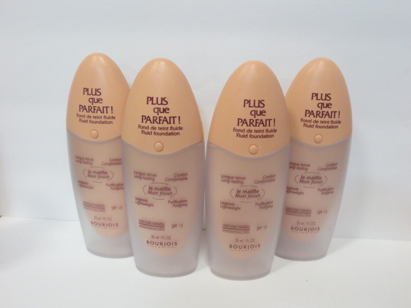 BOURJOIS PLUS QUE PARFAIT! FLUID FOUNDATION #17 CAFE 1 OZ (LOT OF 4)