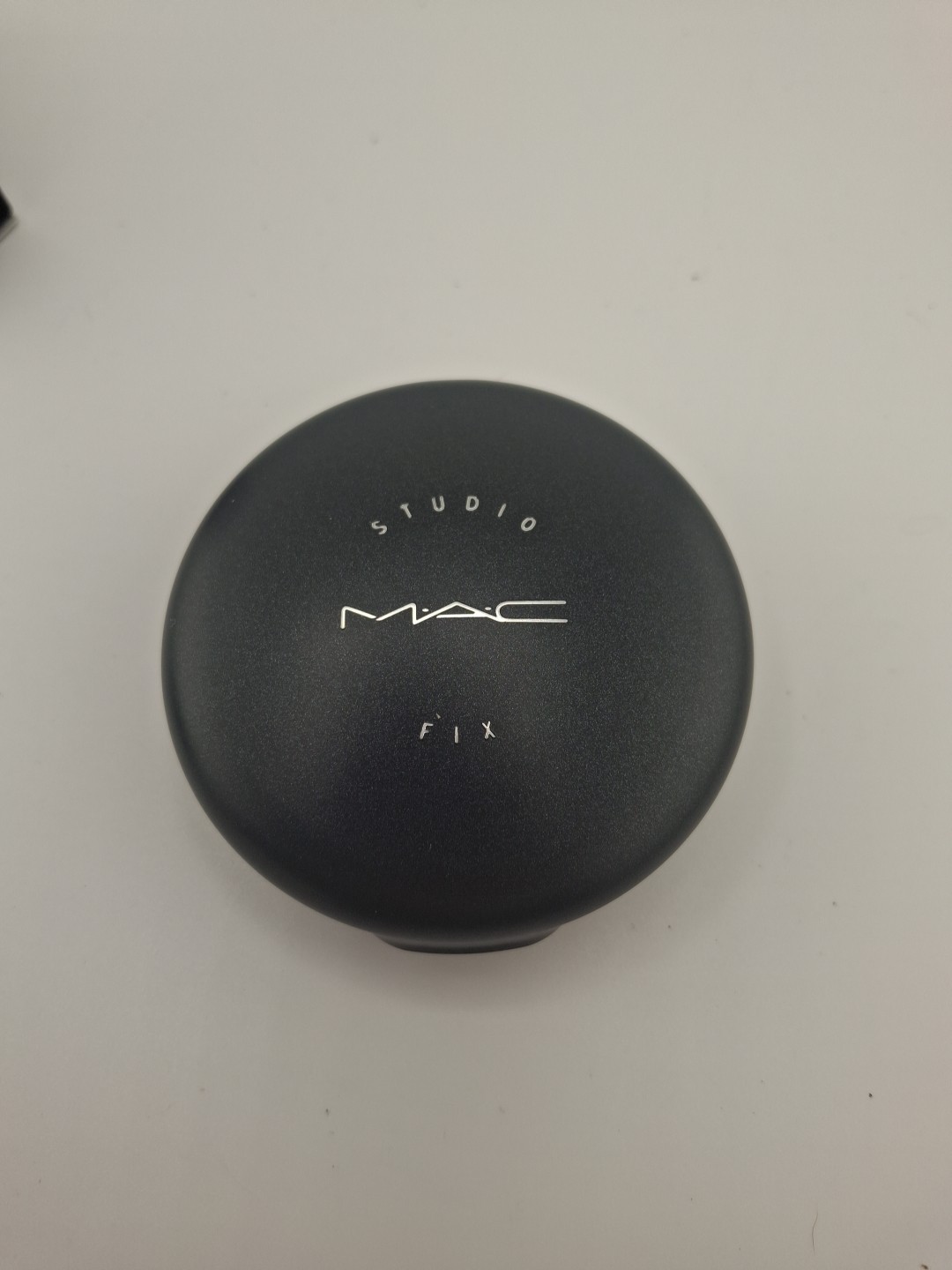 MAC Studio Fix Powder Plus Foundation NW 35 .52 oz / 15 g Original / Old Formula