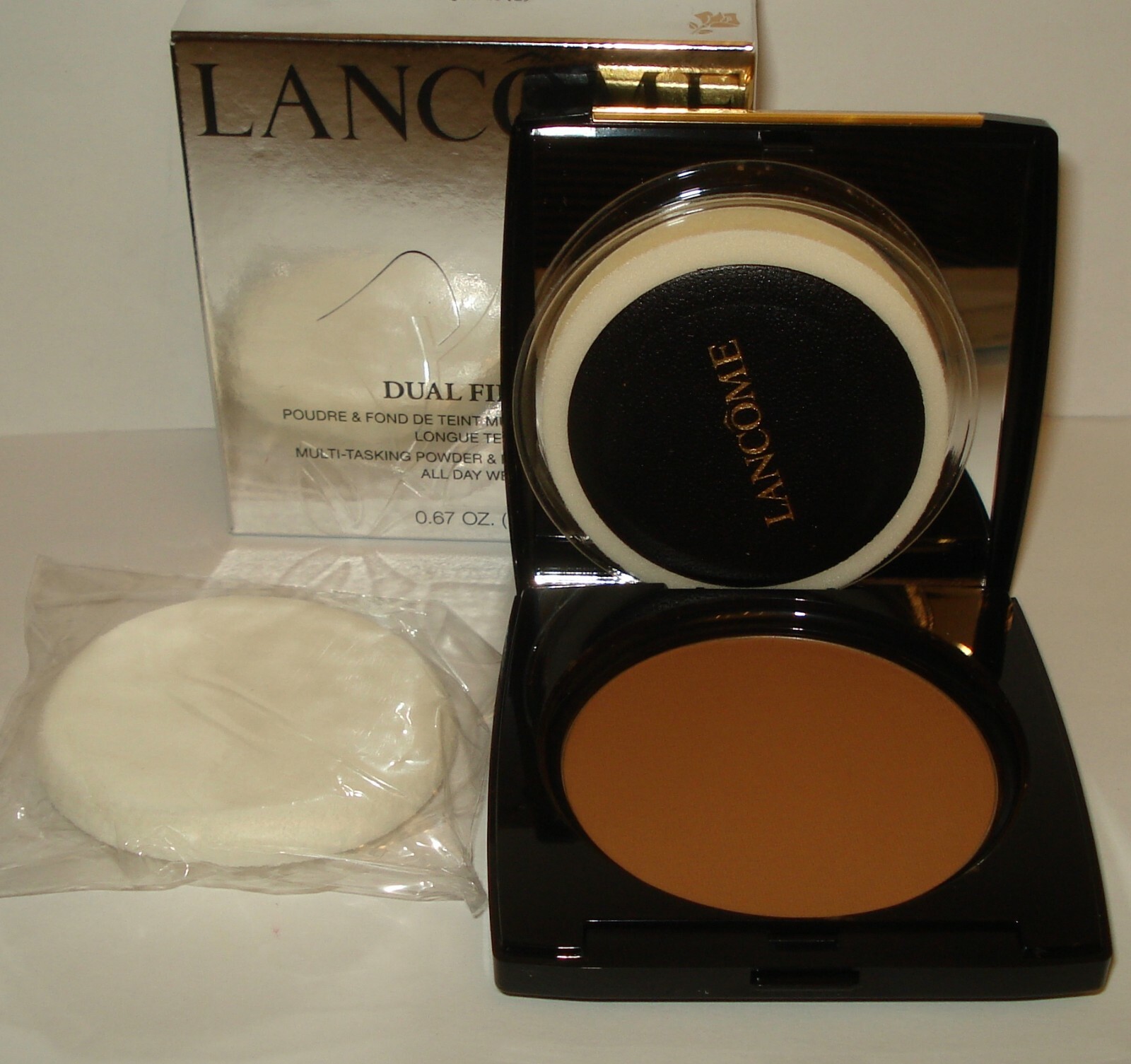 Lancome Dual Finish Multi Tasking Powder & Foundation NIB Choose your Shade ….
