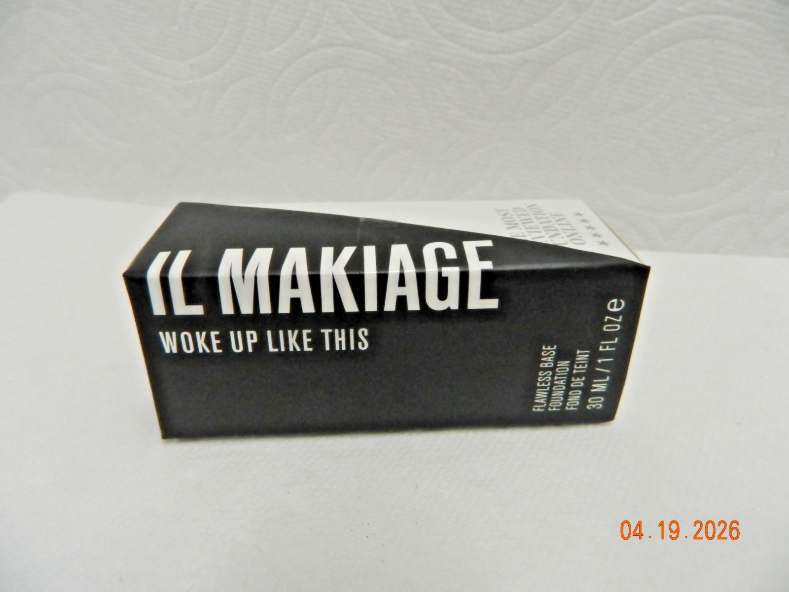 IL Makiage Foundation 1 Ounce Woke Up Like This Series
