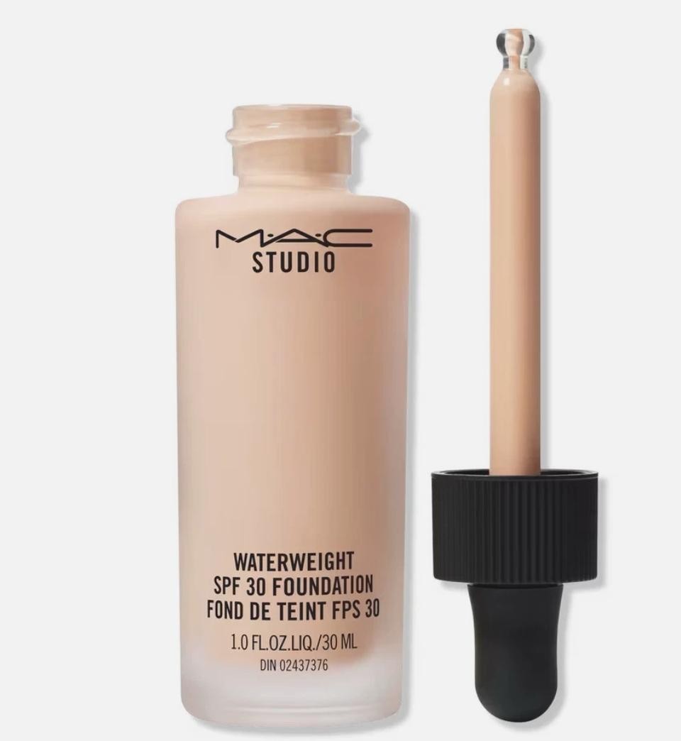MAC Studio Waterweight SPF 30 Liquid Foundation Makeup NW15 Full Size New