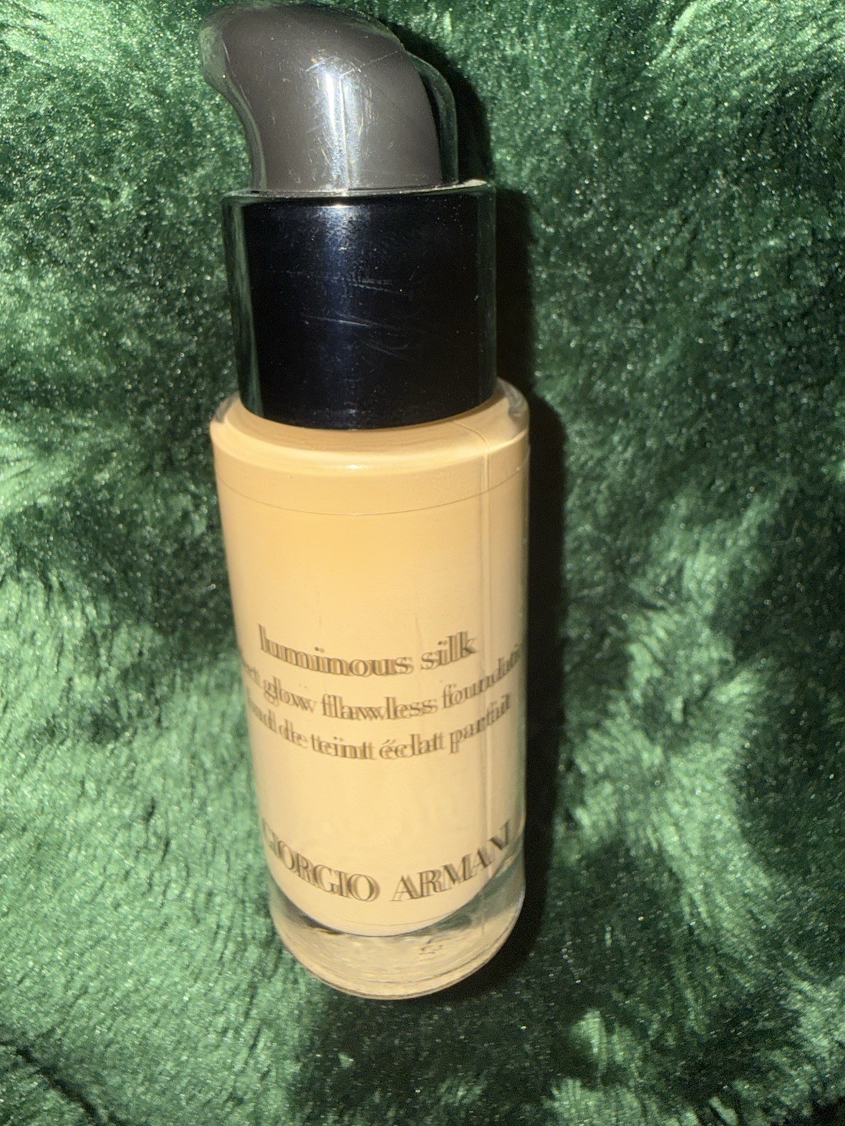 Giorgio Armani Luminous Silk Liquid Foundation Pump 0.6 fl oz, 12M PAO
