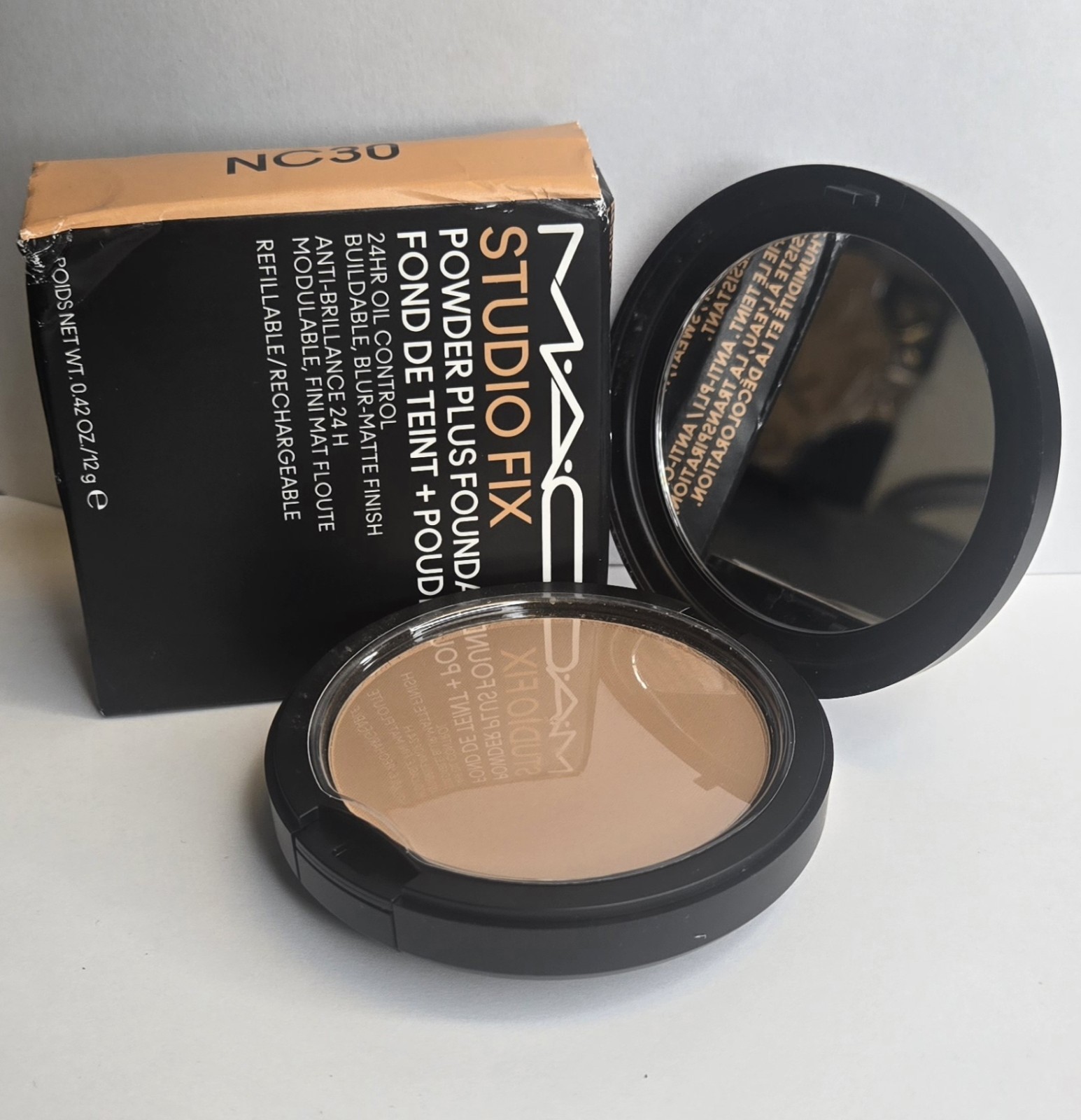 MAC Studio Fix Powder Plus Foundation – 24 Hr Oil Control – NC30 0.42oz *NEW*