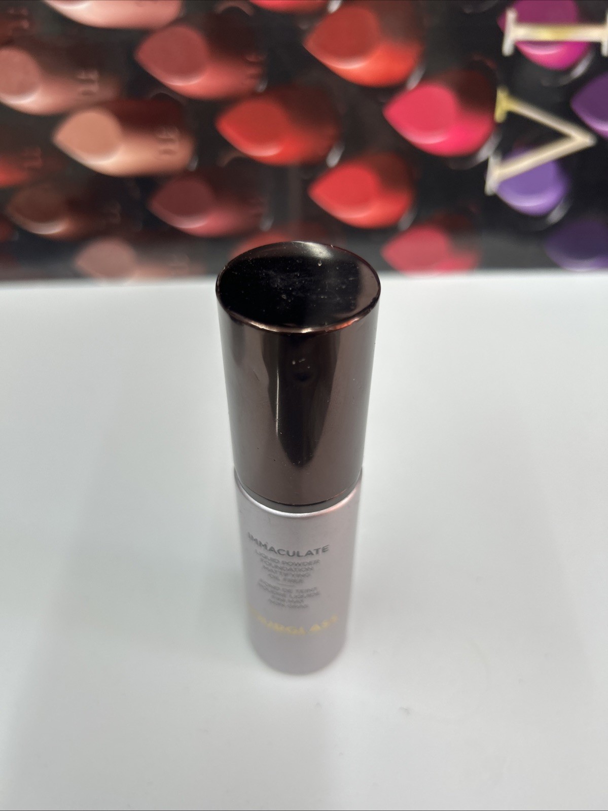 Hourglass Immaculate Liquid Powder Foundation READ DESCRIPTION! -nude