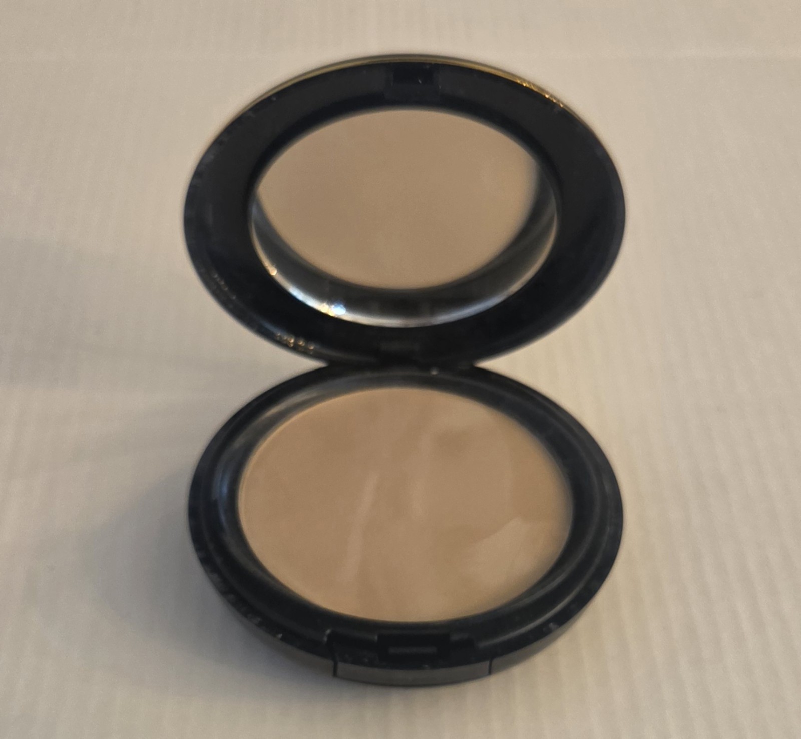 Gabriel Color Dual Powder Foundation 8.5g Extra Light Beige New Without Box