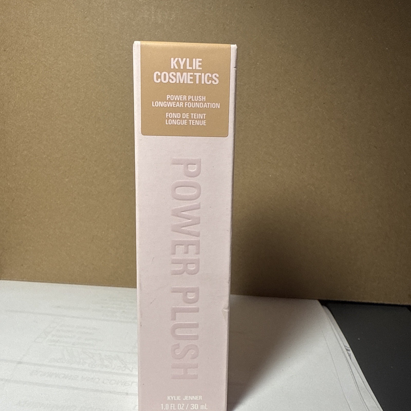 Kylie Cosmetics Power Plush Longwear Foundation In 4C New In Box. 1oz/30mL