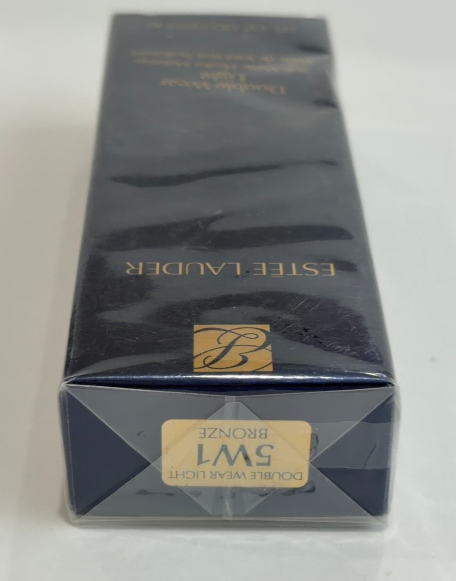 Estee Lauder Double Wear Light Soft Matte Hydra Makeup 5W1 Bronze 1 fl oz