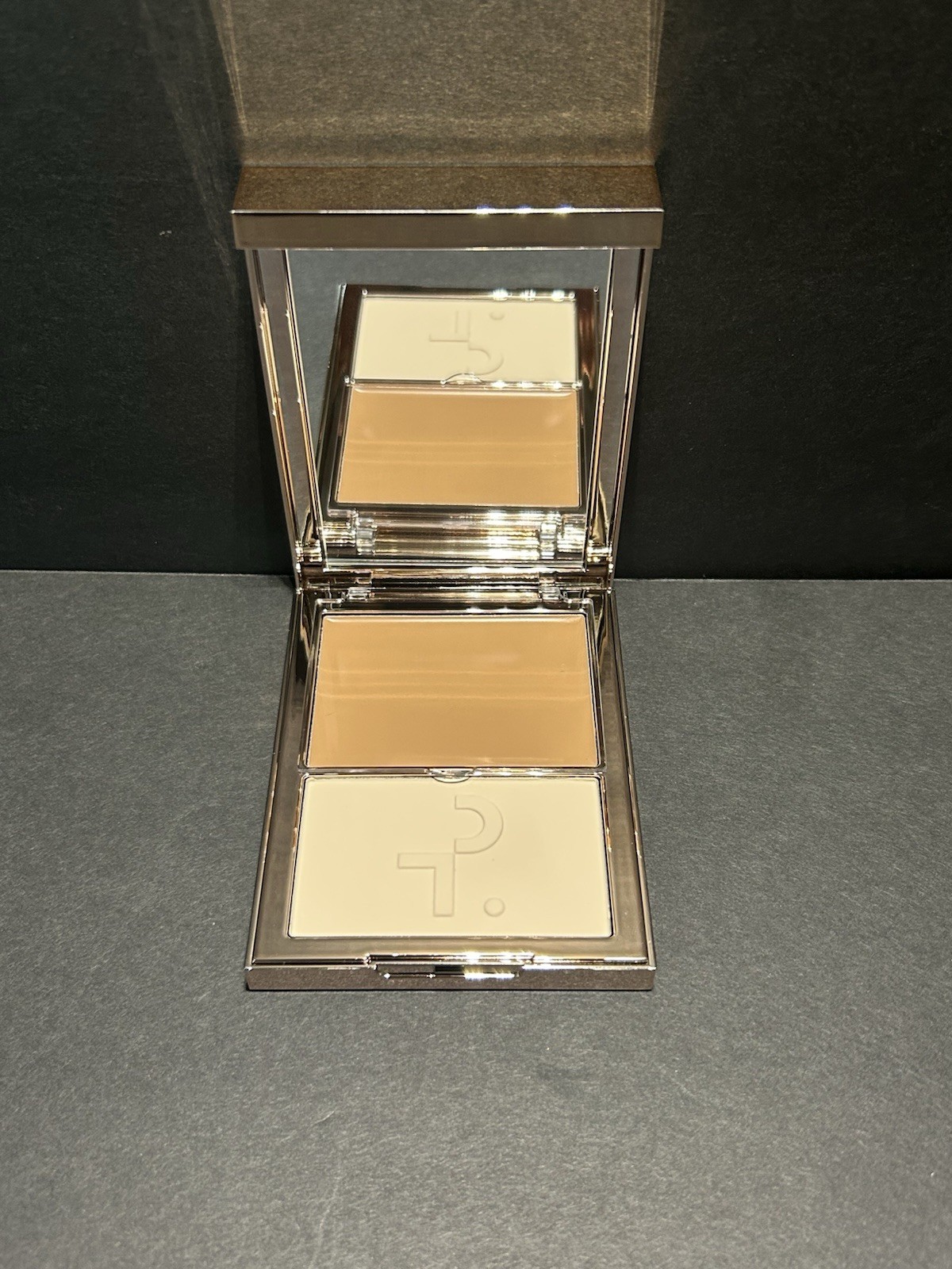 Patrick Ta Foundation Duo Crème Foundation & Setting Powder “ 4 Fair”
