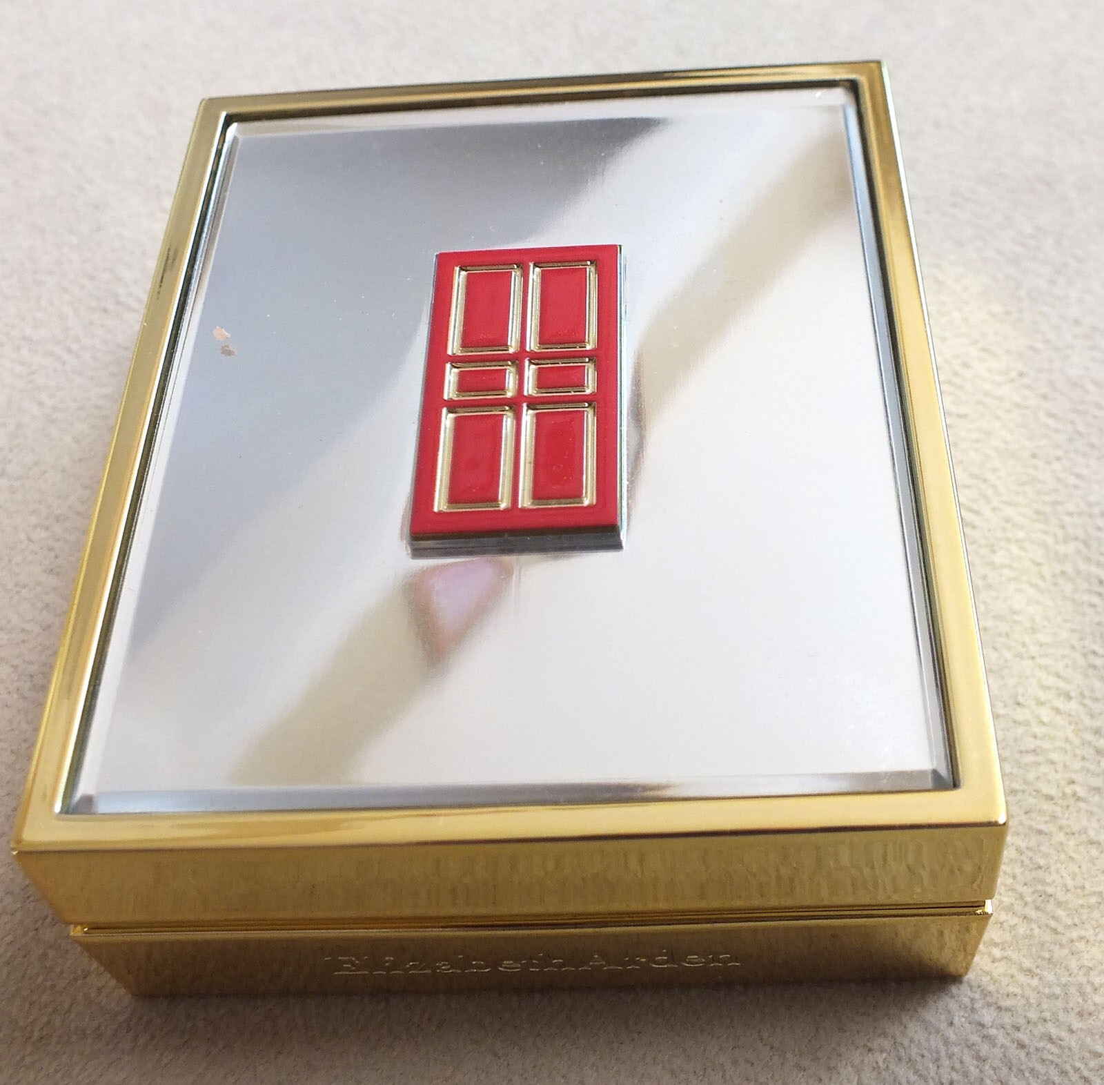 Elizabeth Arden Flawless Finish Sponge-on Cream Makeup Perfect Beige03 Gold Case
