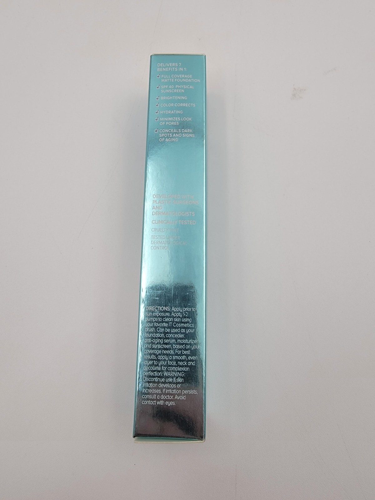 It Cosmetics Your Skin but Better CC+ SPF40 light- Cream, 1.08 oz exp 2025 Matte