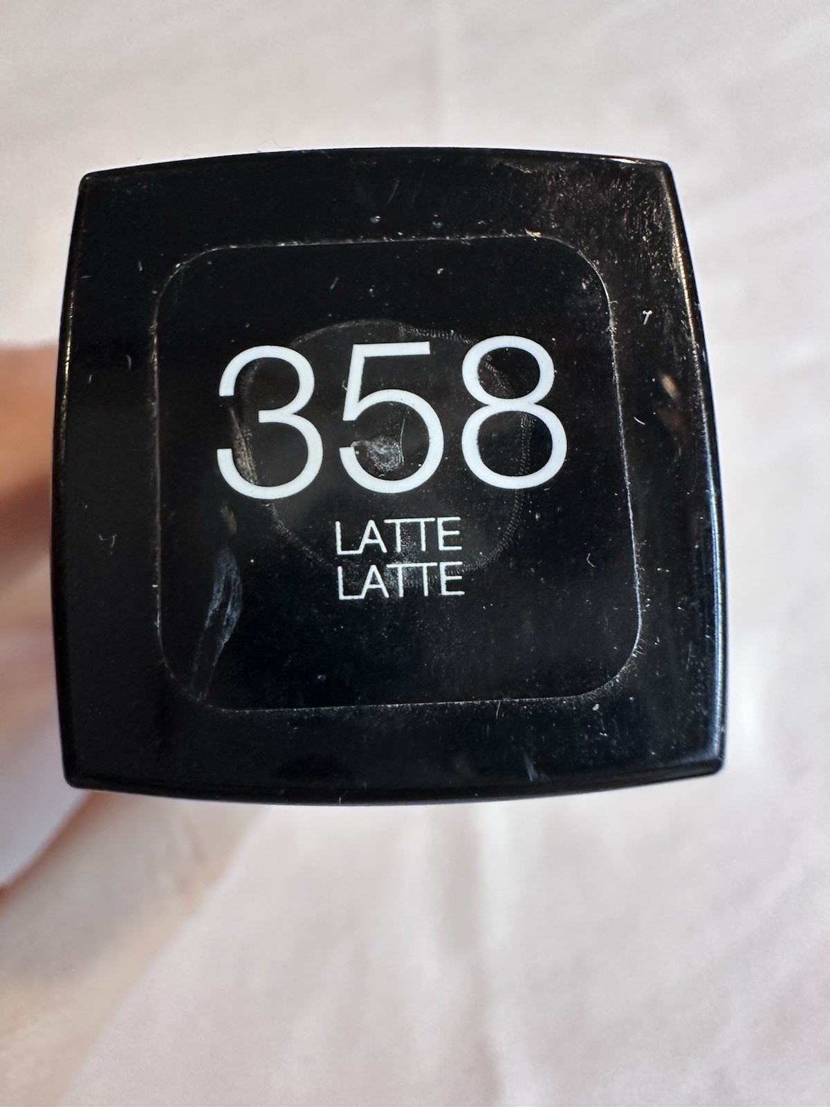 Maybelline Fit Me Poreless Foundation 358 Latte