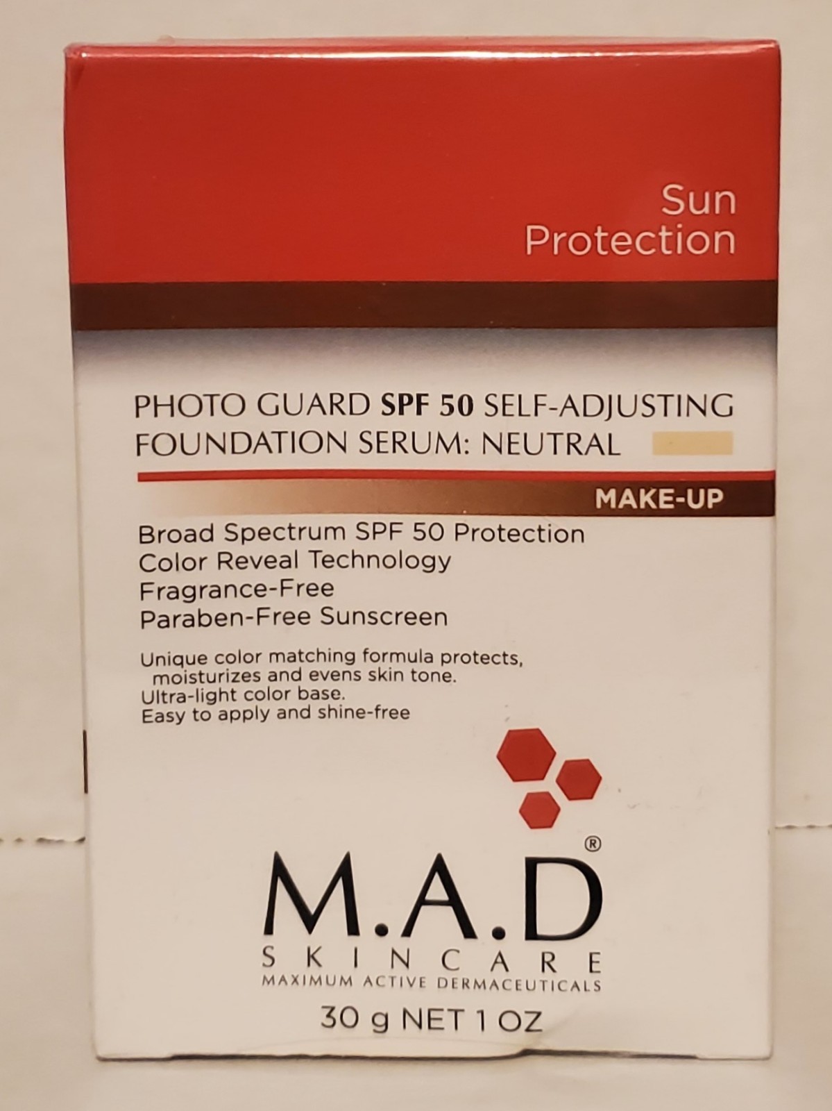 M.A.D SKINCARE Photo Guard SPF 50 Self-Adjusting Foundation Neutral Exp 06/26