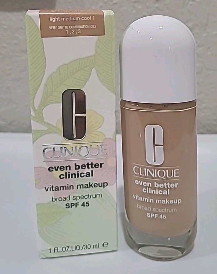 Clinique Even Better Clinical Vitamin Makeup SPF45-Light Medium Cool 1 – 30 ml