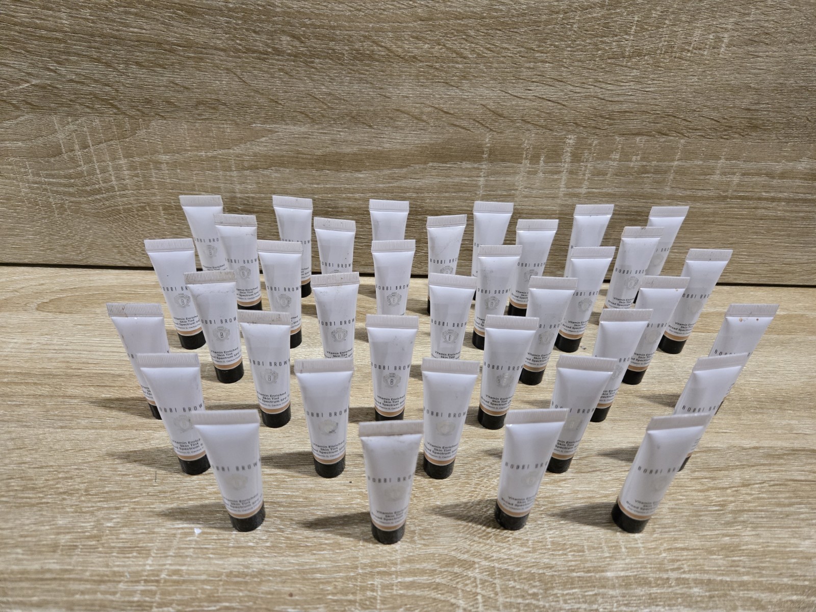 Lot Of 37 Bobbi Brown Vitamin Enriched Skin Tint SPF 15 Golden 2 Sample 0.24 oz